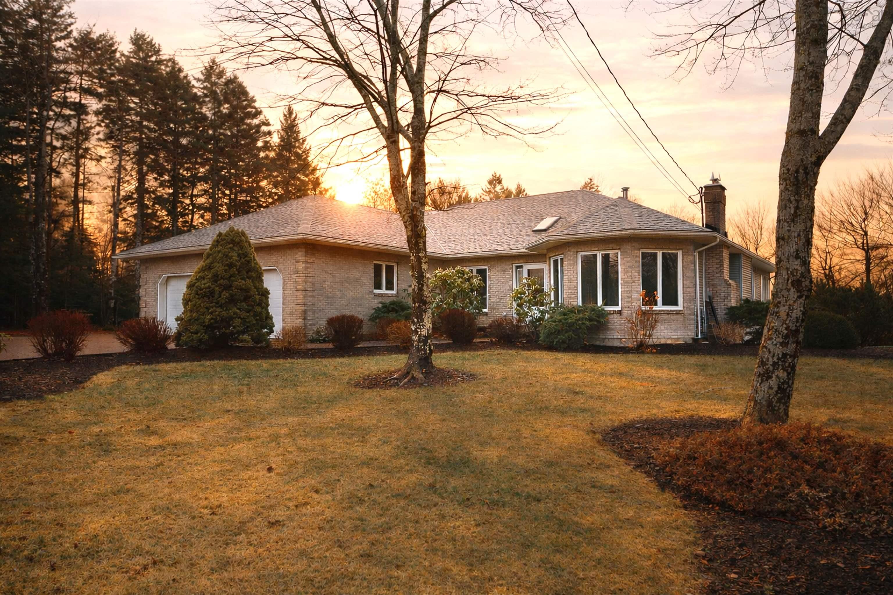 211 Kingswoods Drive, Hammonds Plains, NS (MLS® 202601283) | Hammonds Plains Real Estate | RE/MAX Halifax