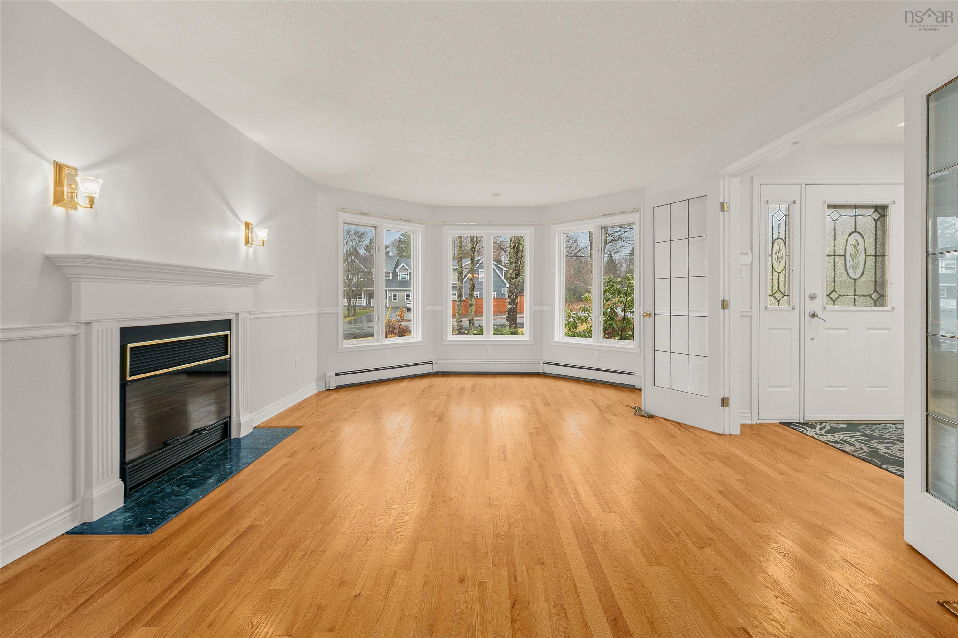 211 Kingswood Drive, Hammonds Plains, NS (MLS 202601283)