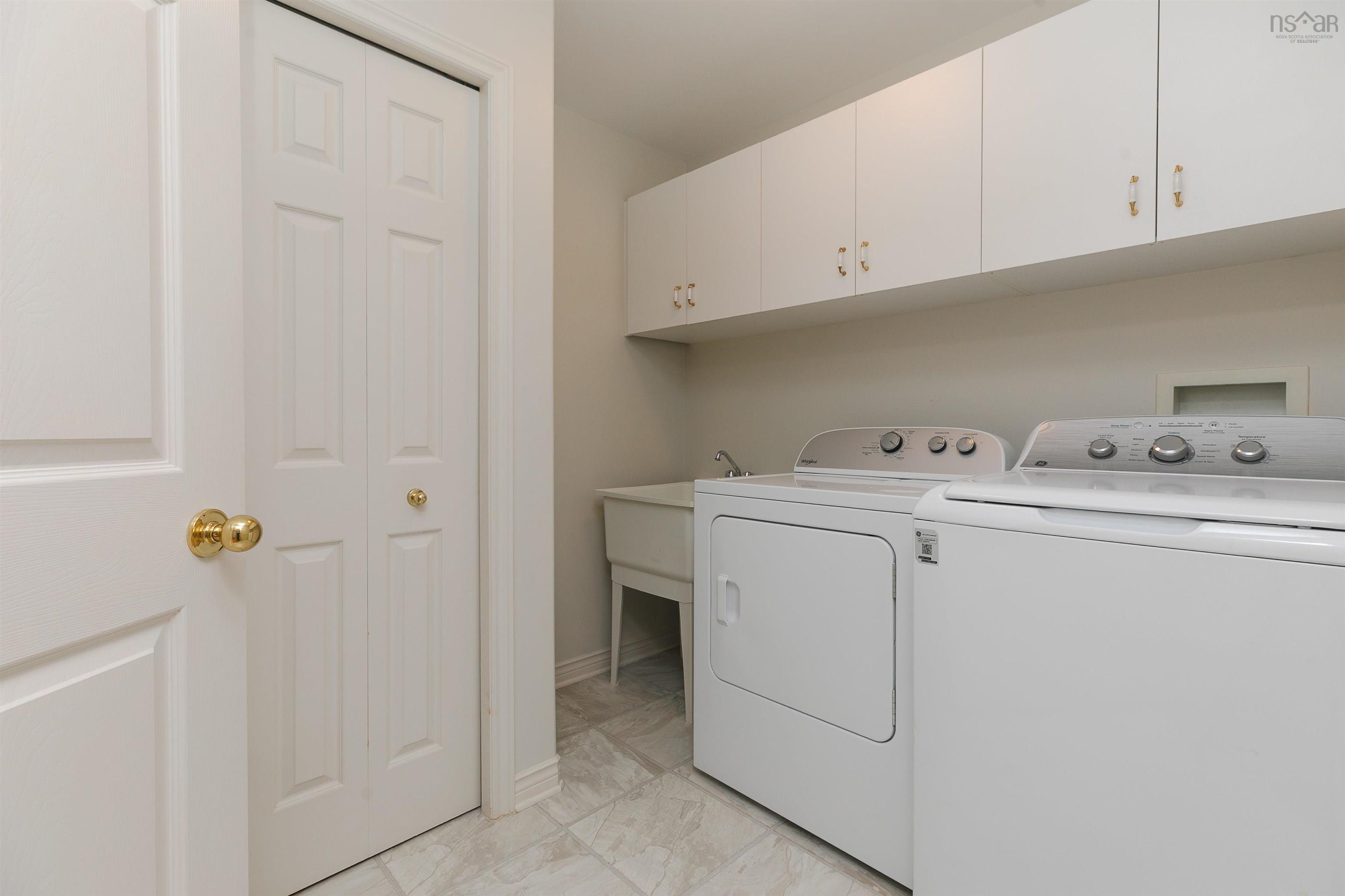 211 Kingswood Drive, Hammonds Plains, NS (MLS 202601283)