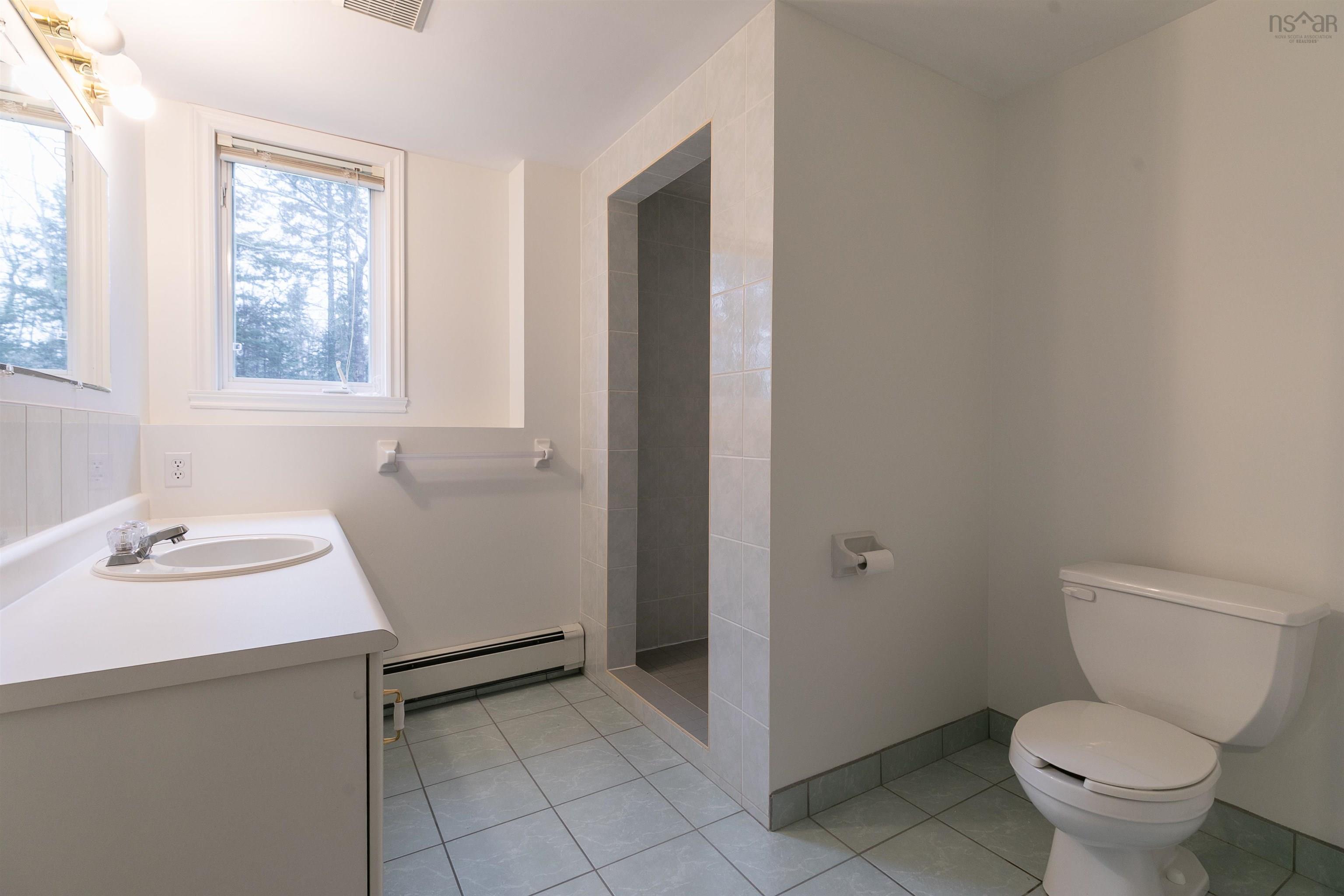 211 Kingswood Drive, Hammonds Plains, NS (MLS 202601283)