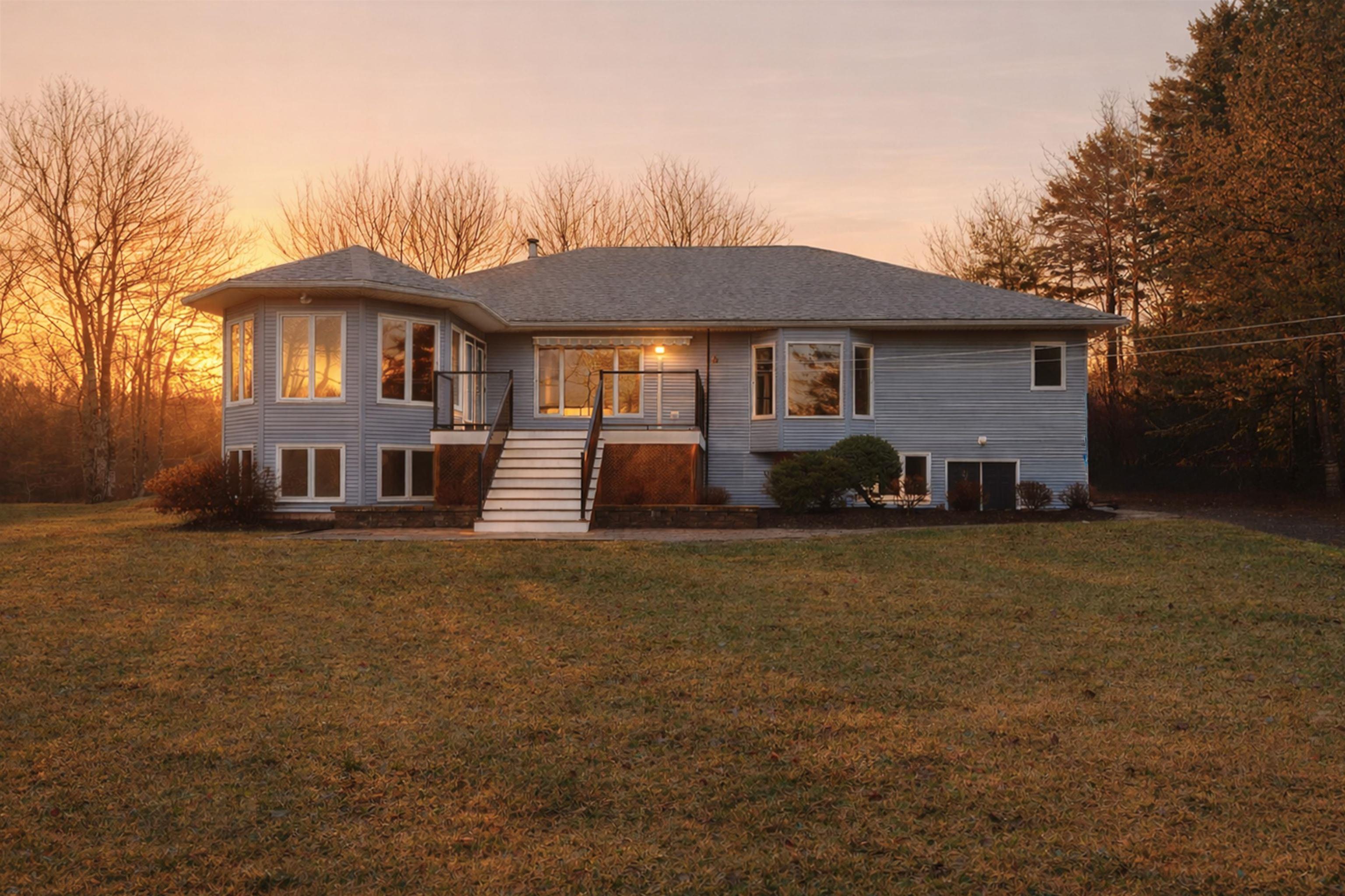 211 Kingswood Drive, Hammonds Plains, NS (MLS 202601283)