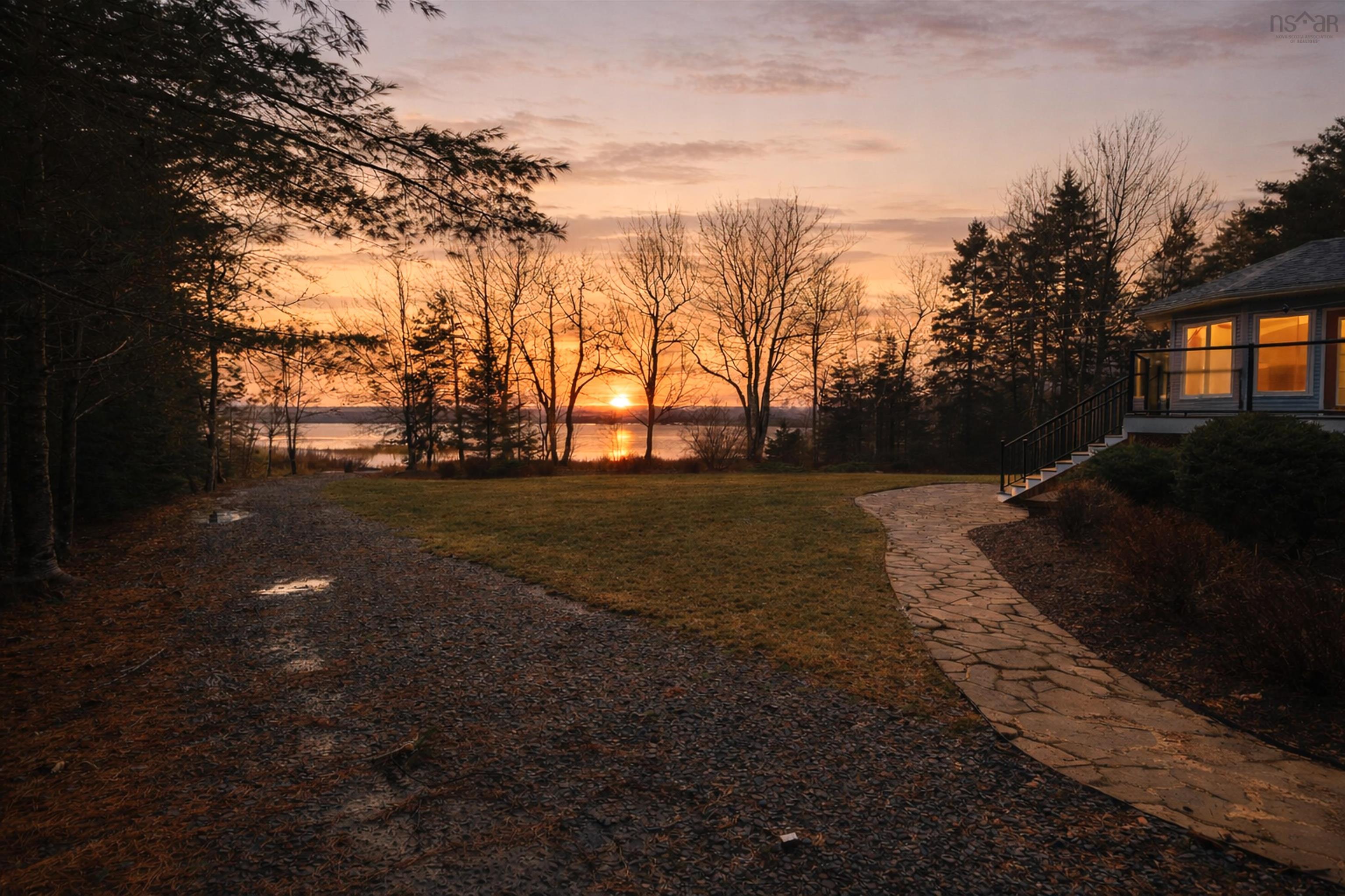 211 Kingswood Drive, Hammonds Plains, NS (MLS 202601283)