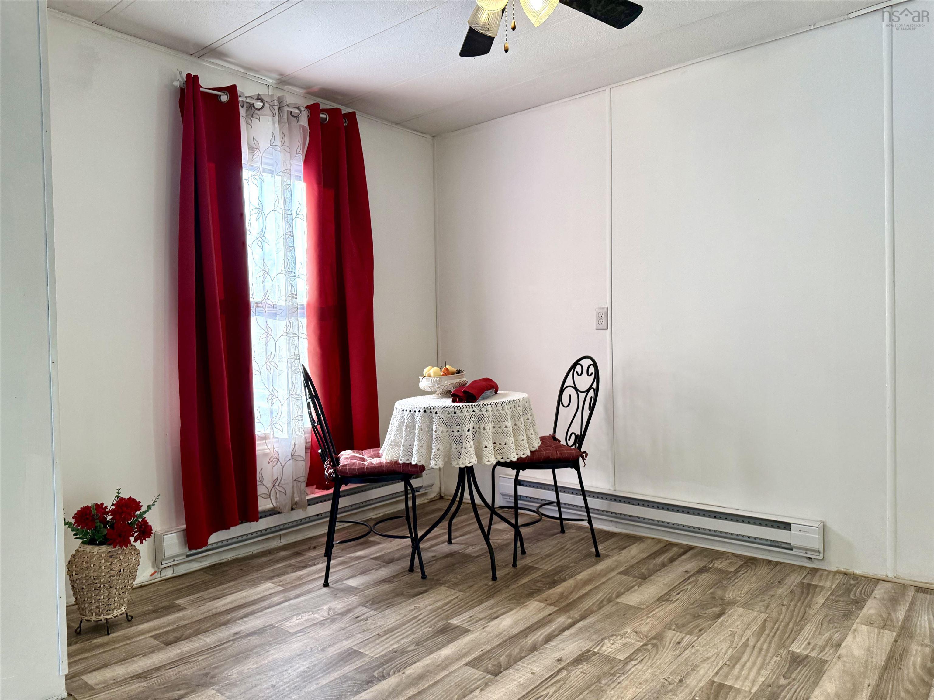 $75,900.00: 16 Brentwood Estates, Amherst