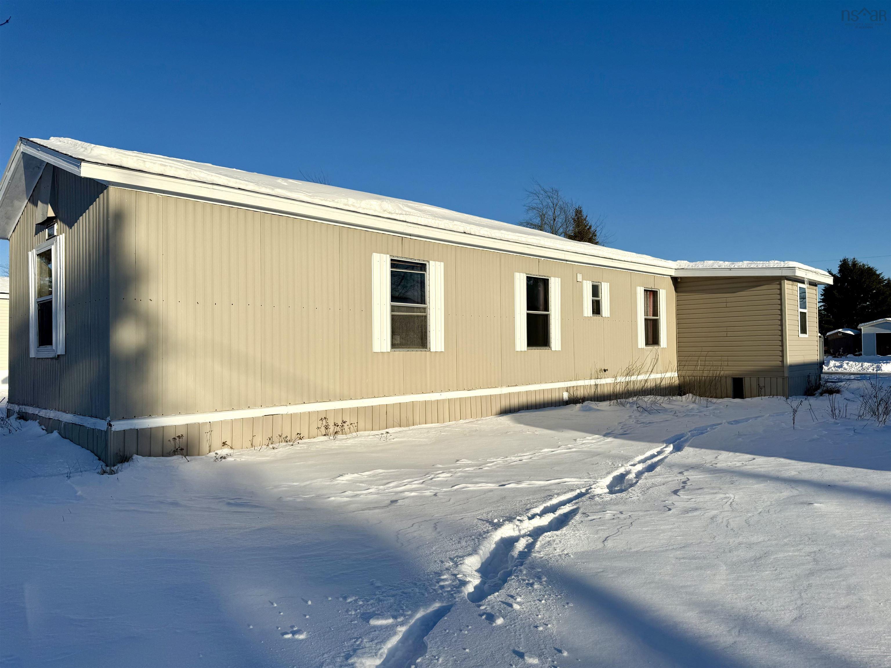 $75,900.00: 16 Brentwood Estates, Amherst