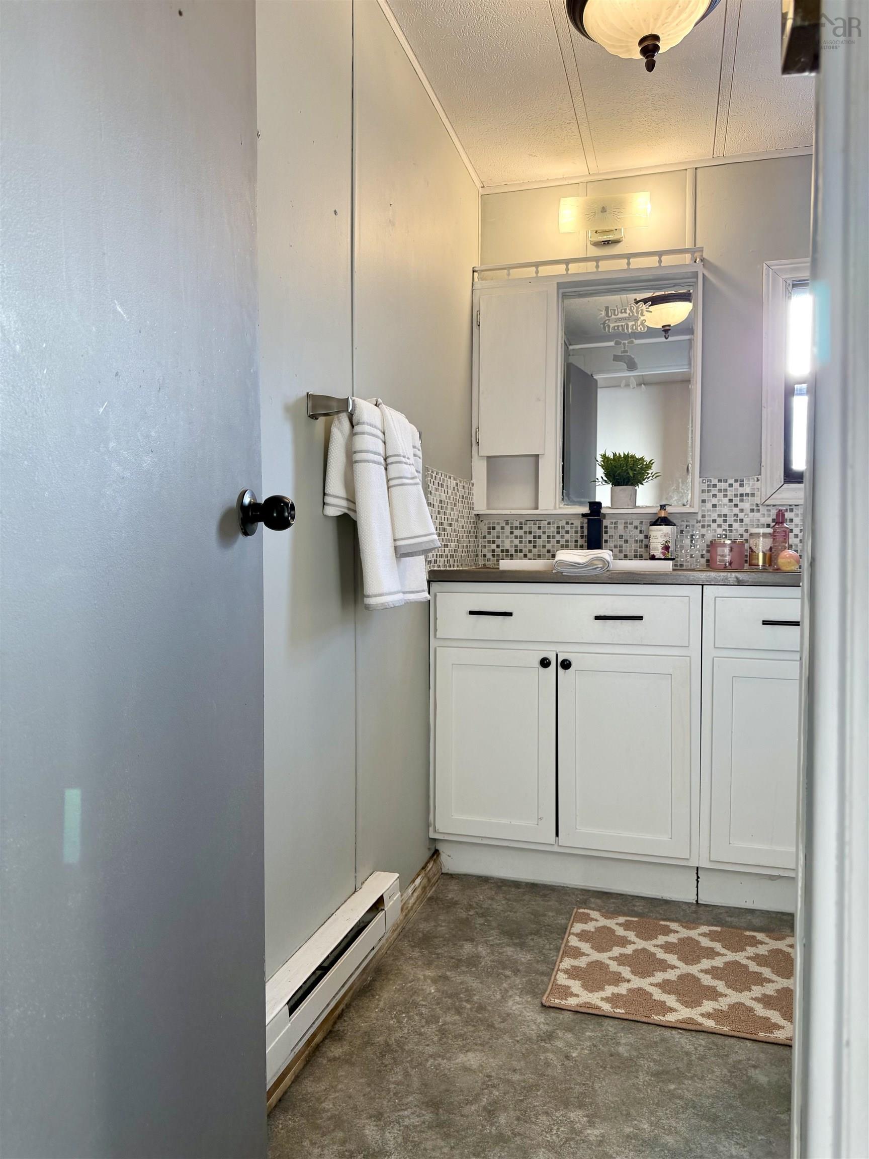 $75,900.00: 16 Brentwood Estates, Amherst