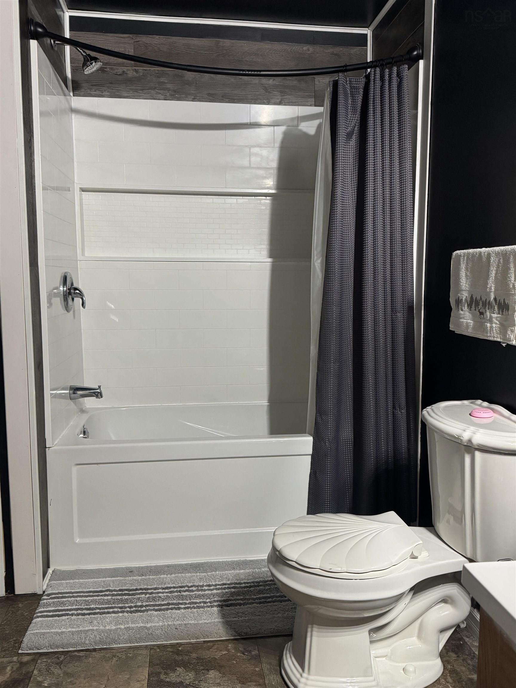 $269,000.00: 739 Mill Pond Road, Millville