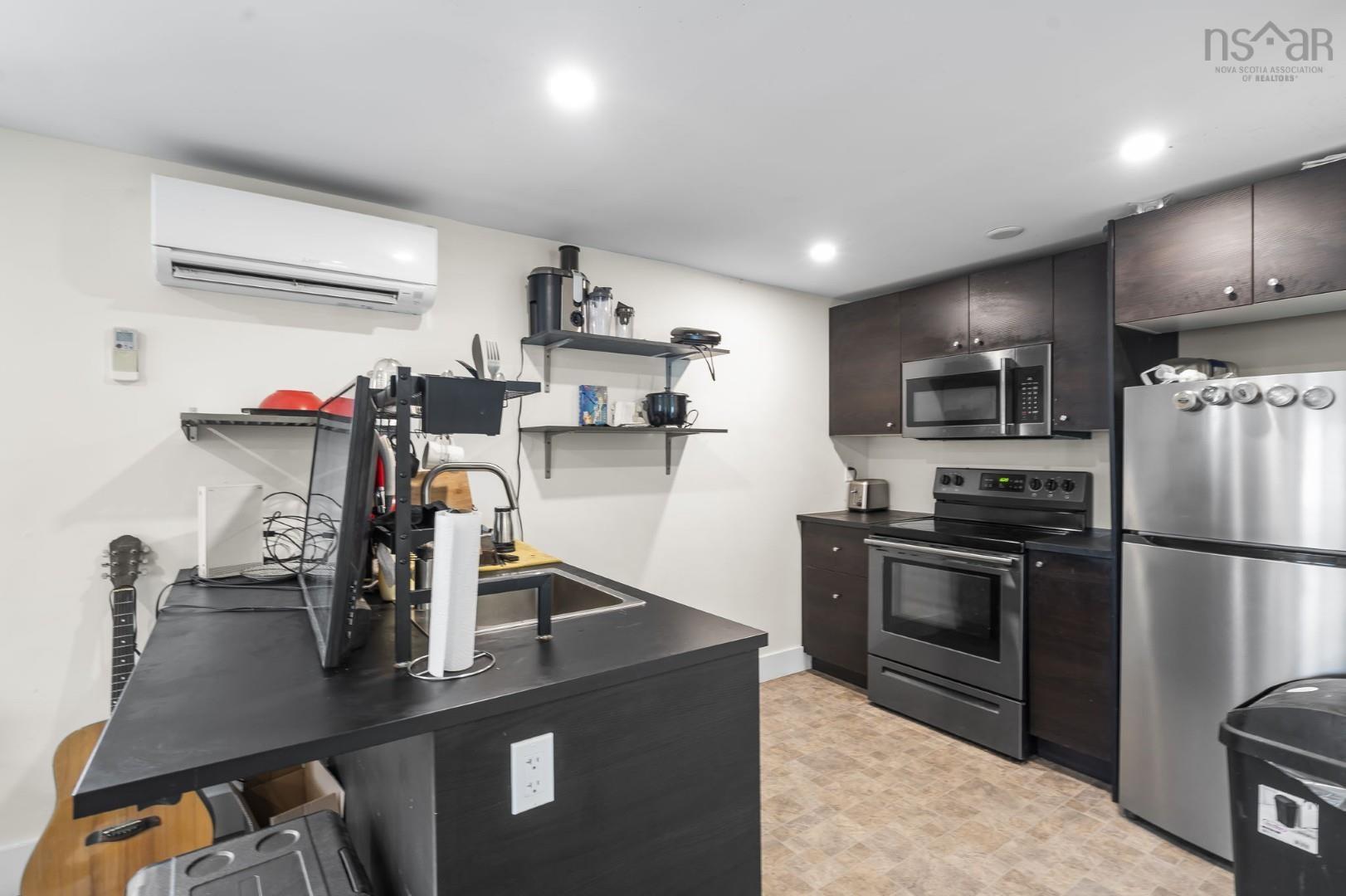 746/748 Old Sambro Road, Harrietsfield, NS (MLS 202601299)