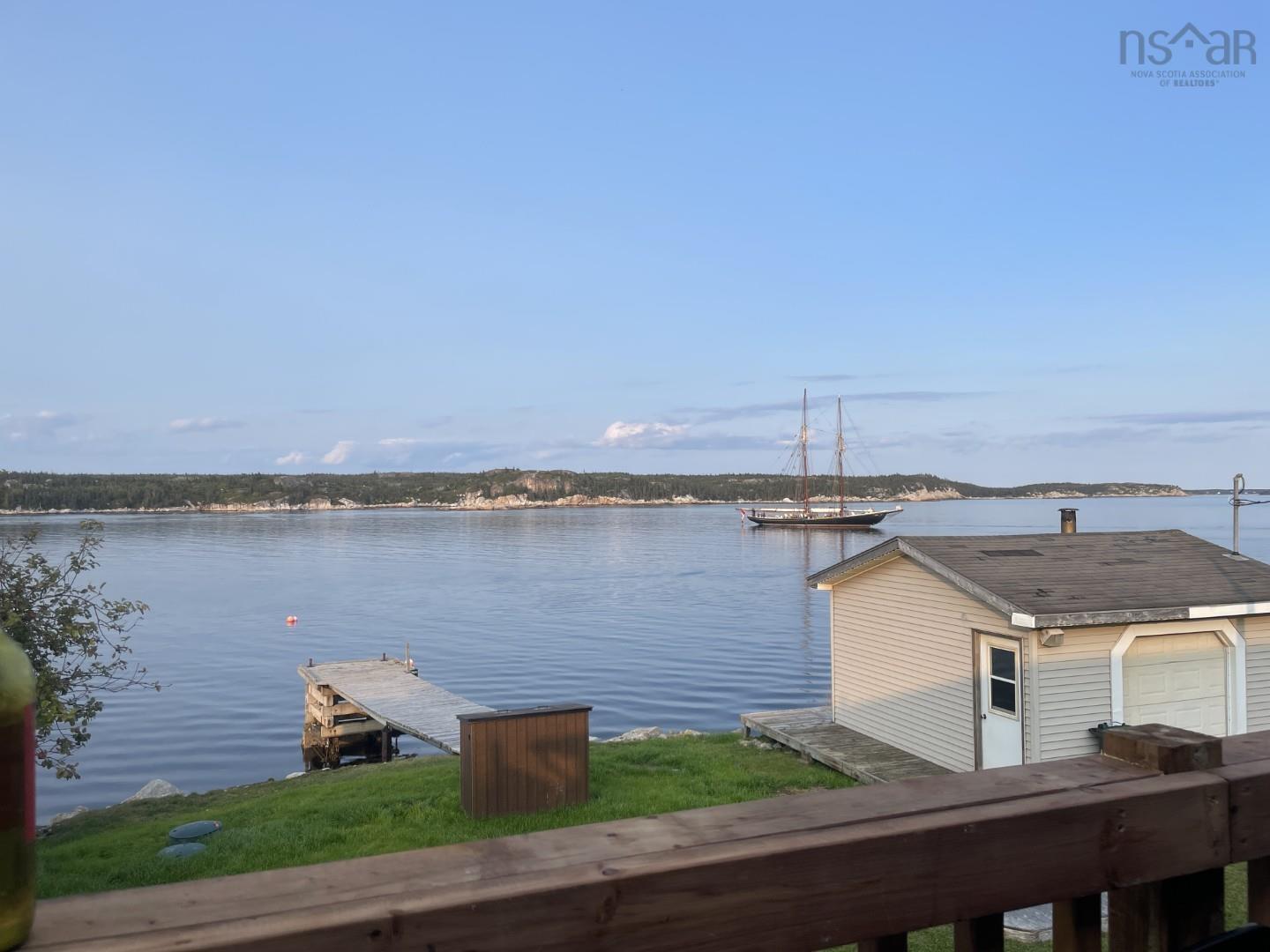 27 Back Lane, Terence Bay, NS (MLS 202601322)