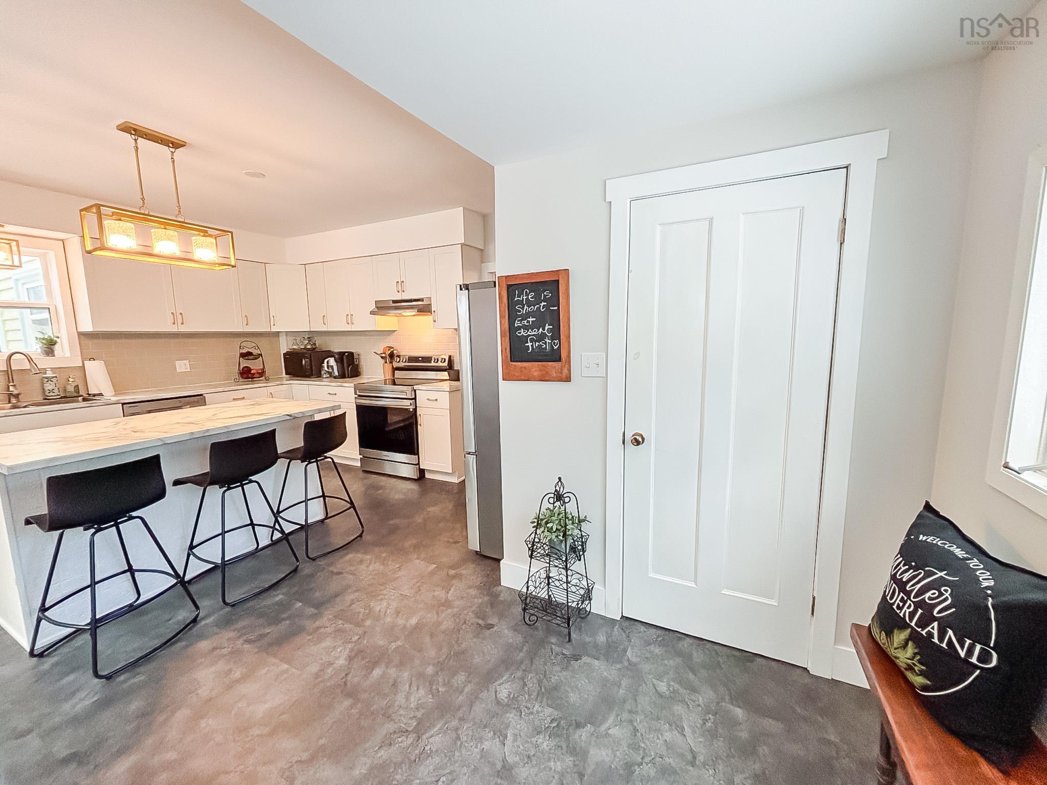 $619,000.00: 3380 Highway 331, Lahave