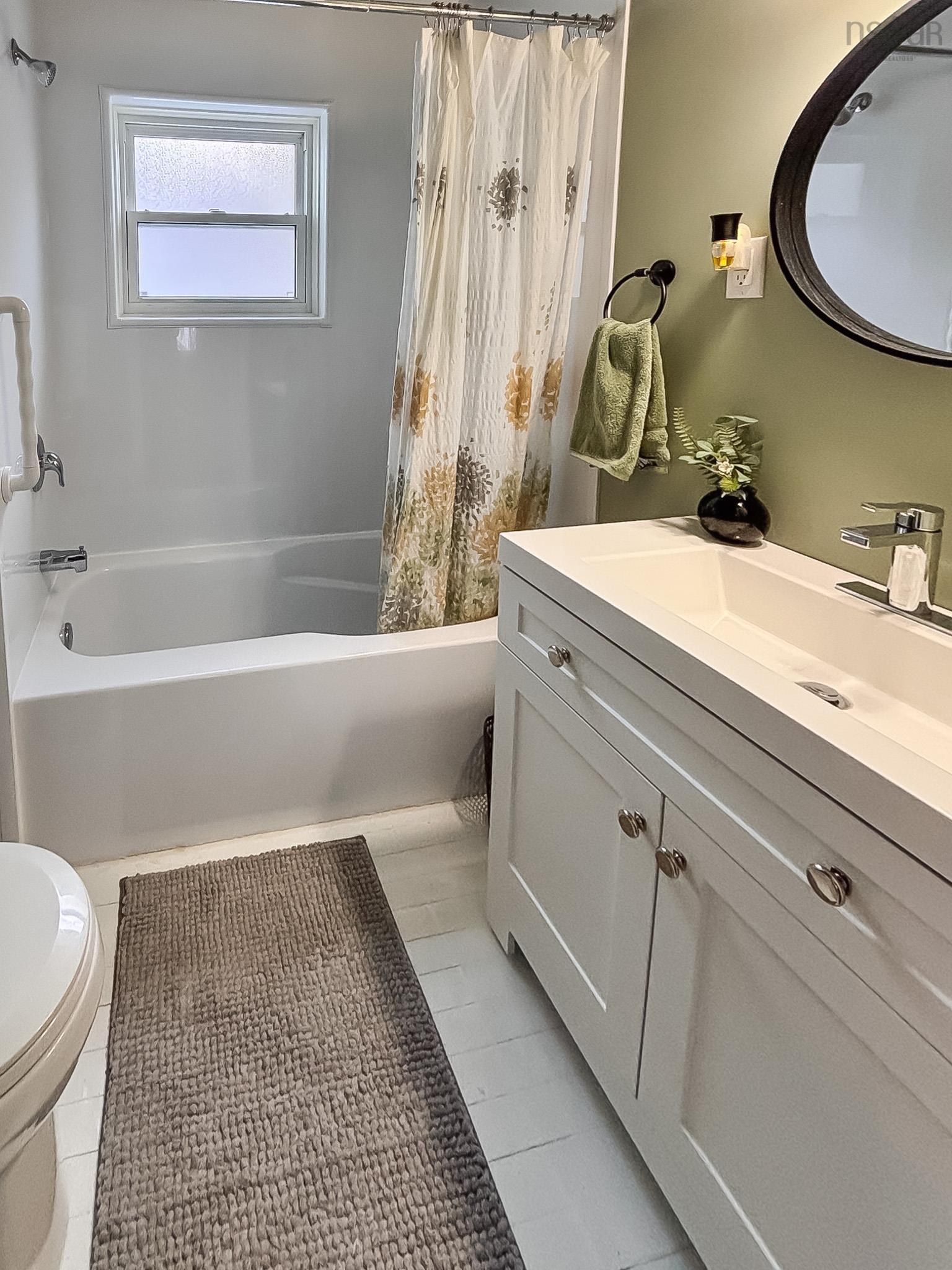 $619,000.00: 3380 Highway 331, Lahave