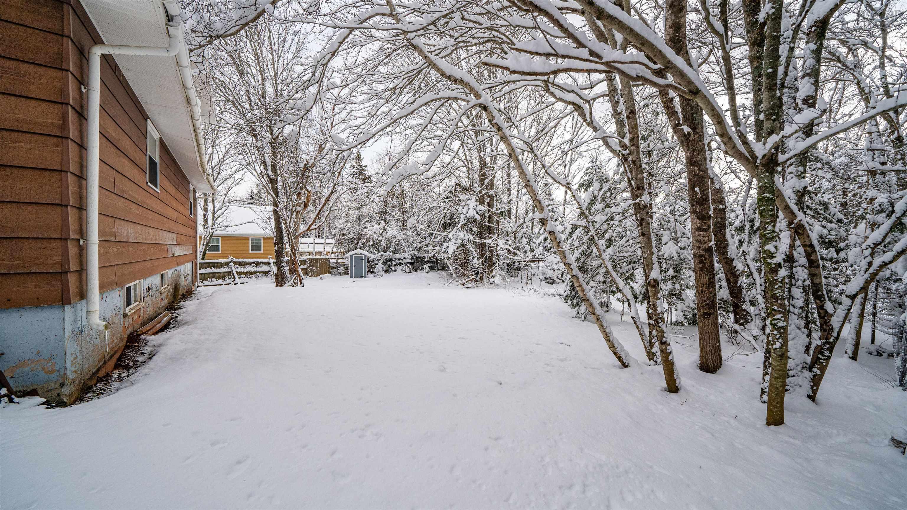 $249,900.00: 45 Franklin Drive, Truro Heights