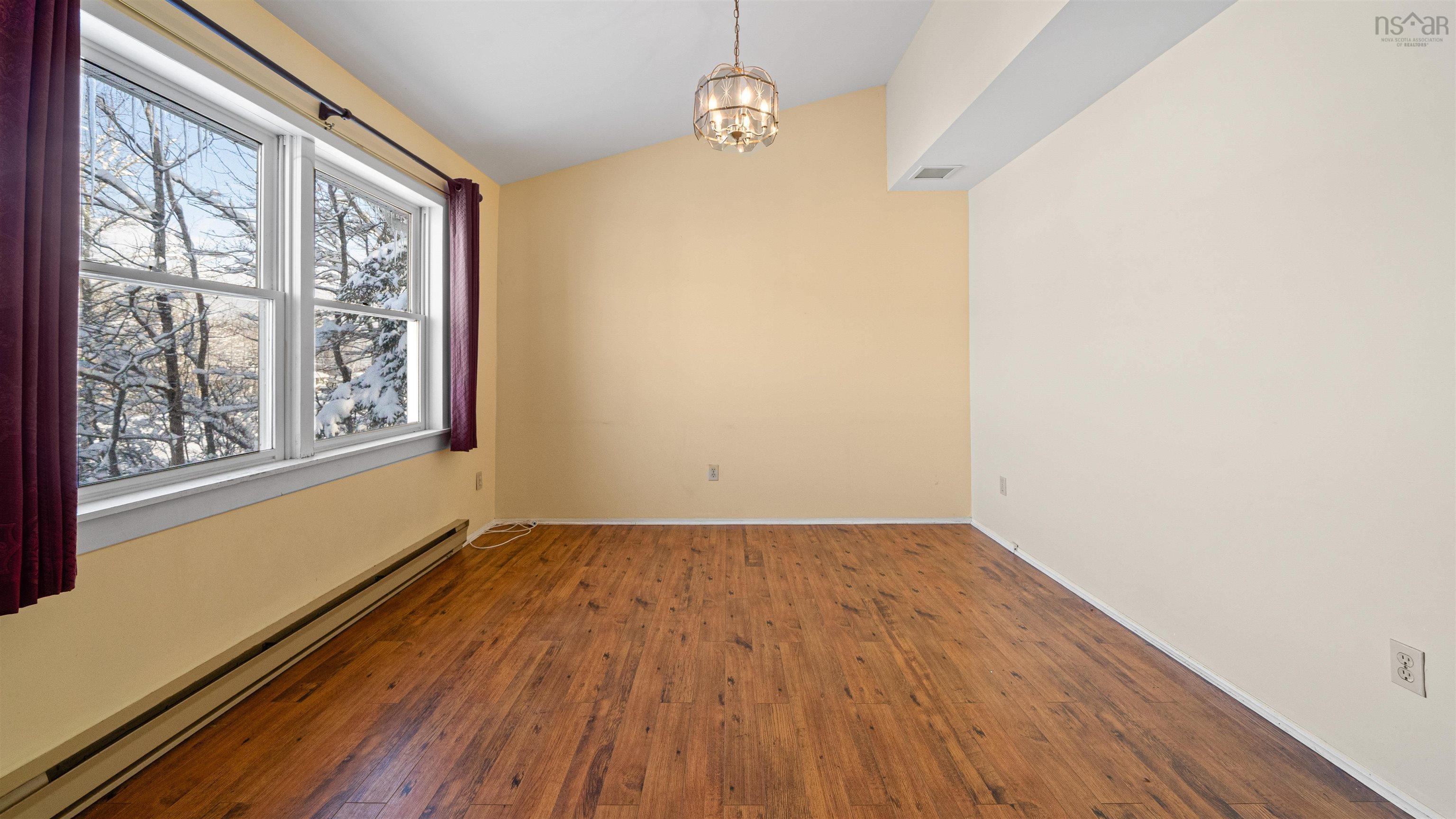 $249,900.00: 45 Franklin Drive, Truro Heights