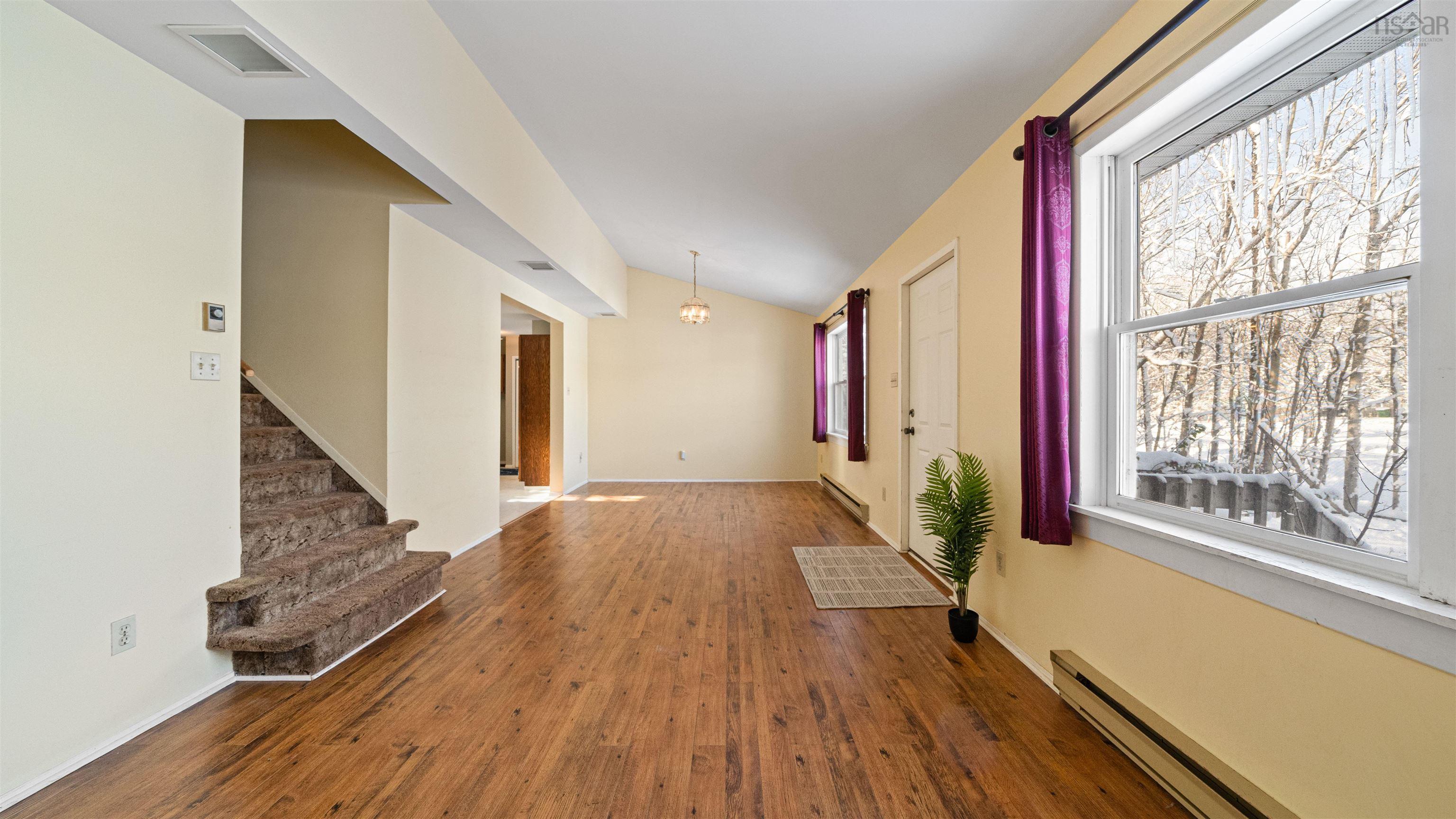 $249,900.00: 45 Franklin Drive, Truro Heights