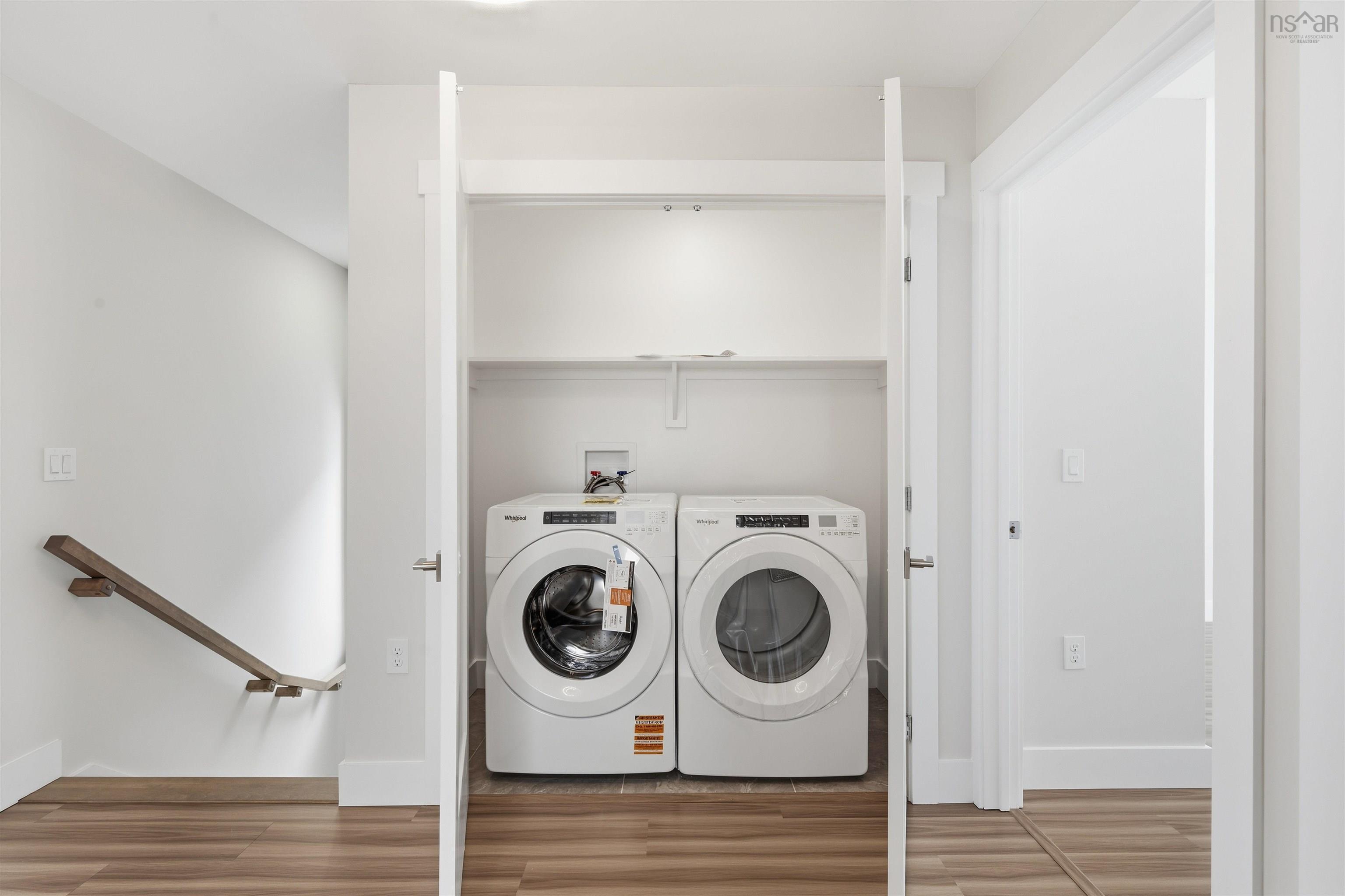 $689,900.00: 25 Zeppelin Crescent, Beechville