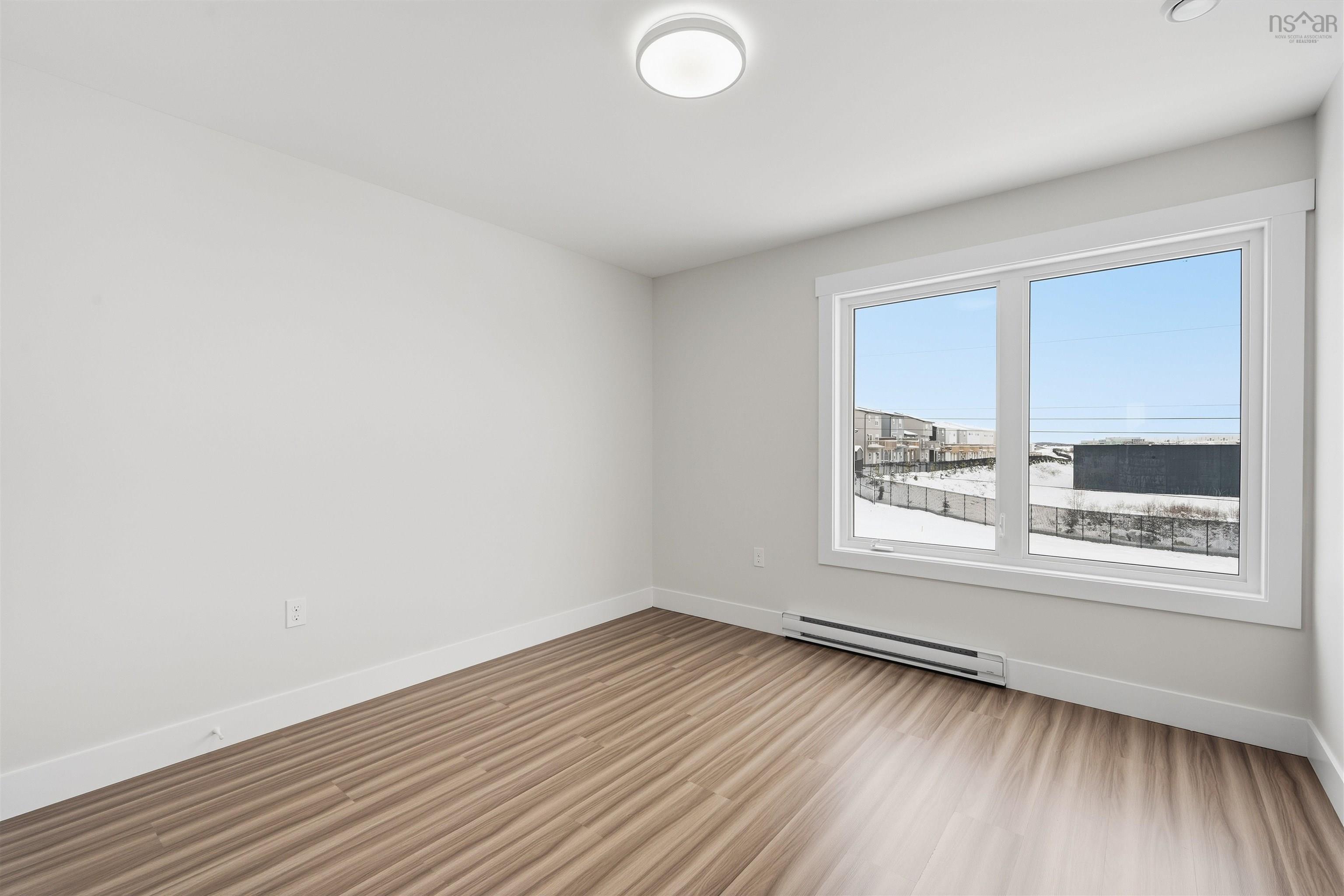 $689,900.00: 25 Zeppelin Crescent, Beechville