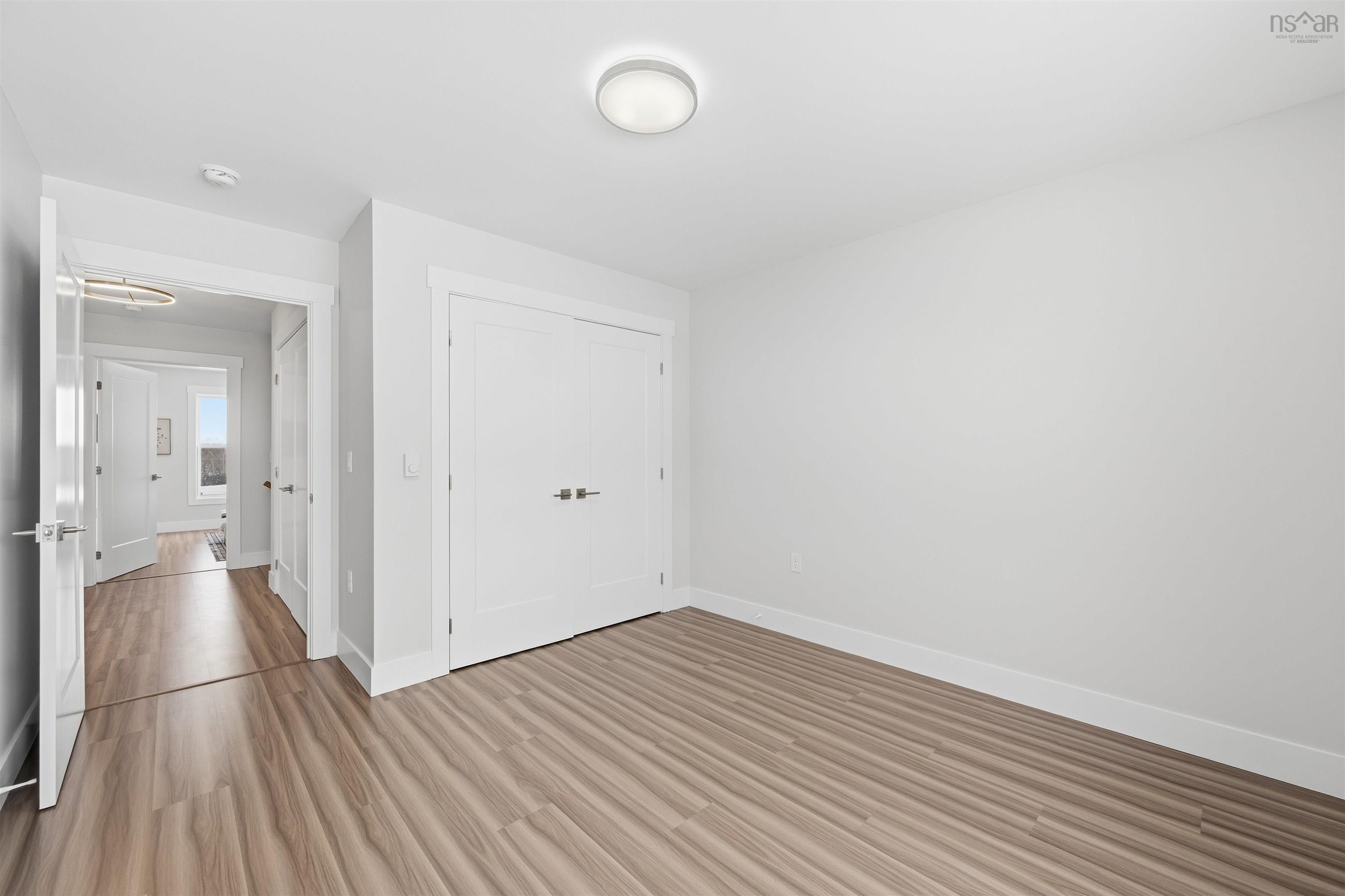 $689,900.00: 25 Zeppelin Crescent, Beechville