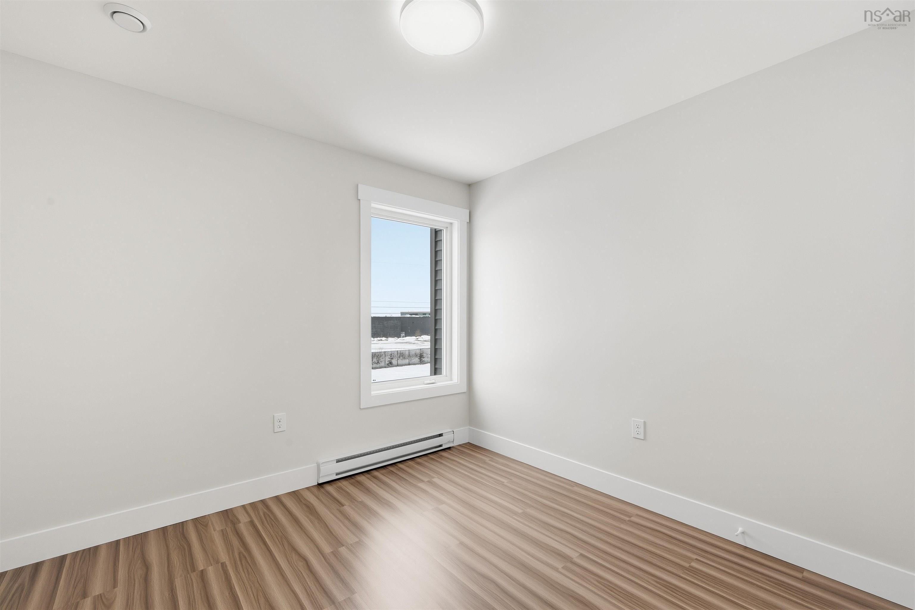 $689,900.00: 25 Zeppelin Crescent, Beechville