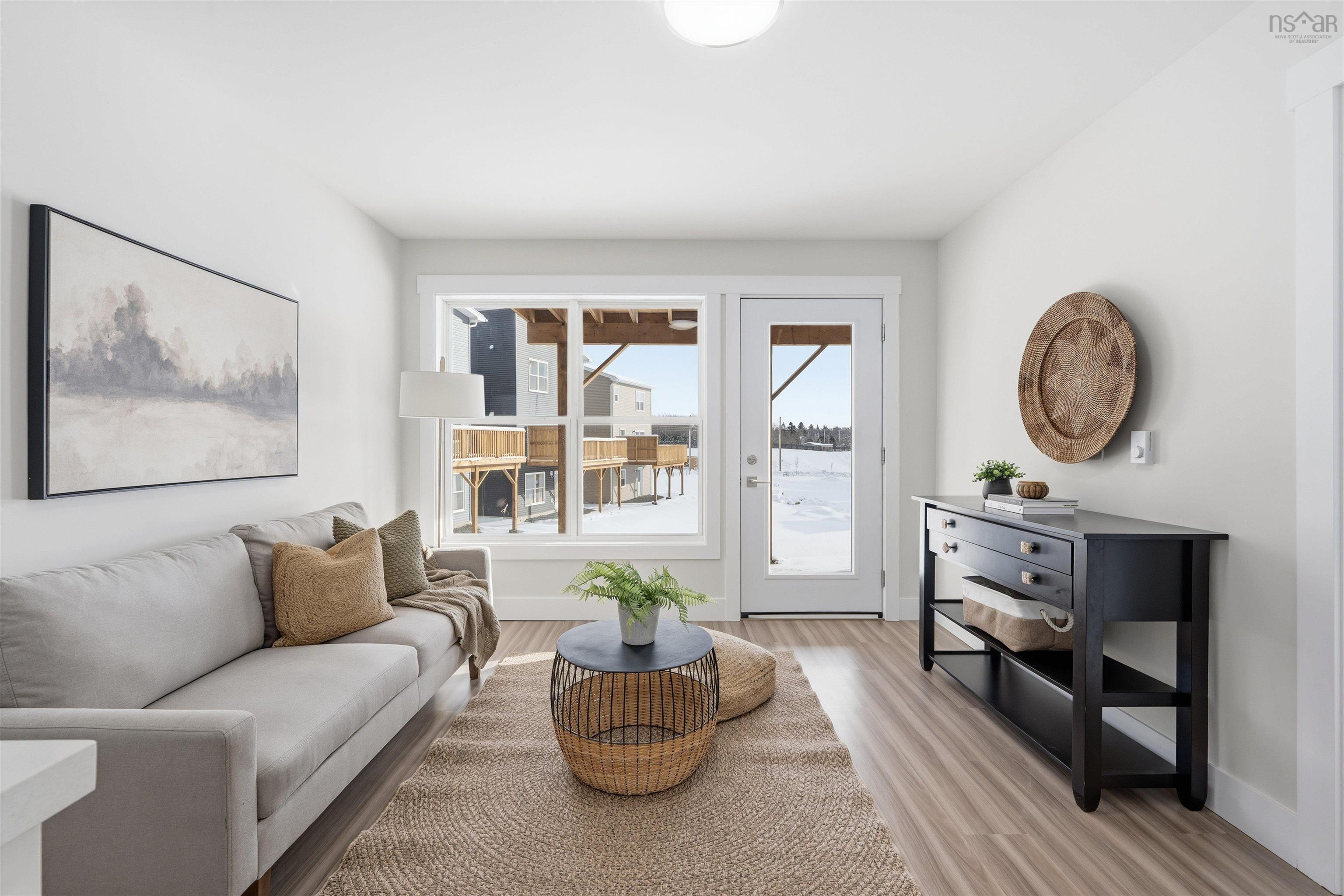 $689,900.00: 25 Zeppelin Crescent, Beechville