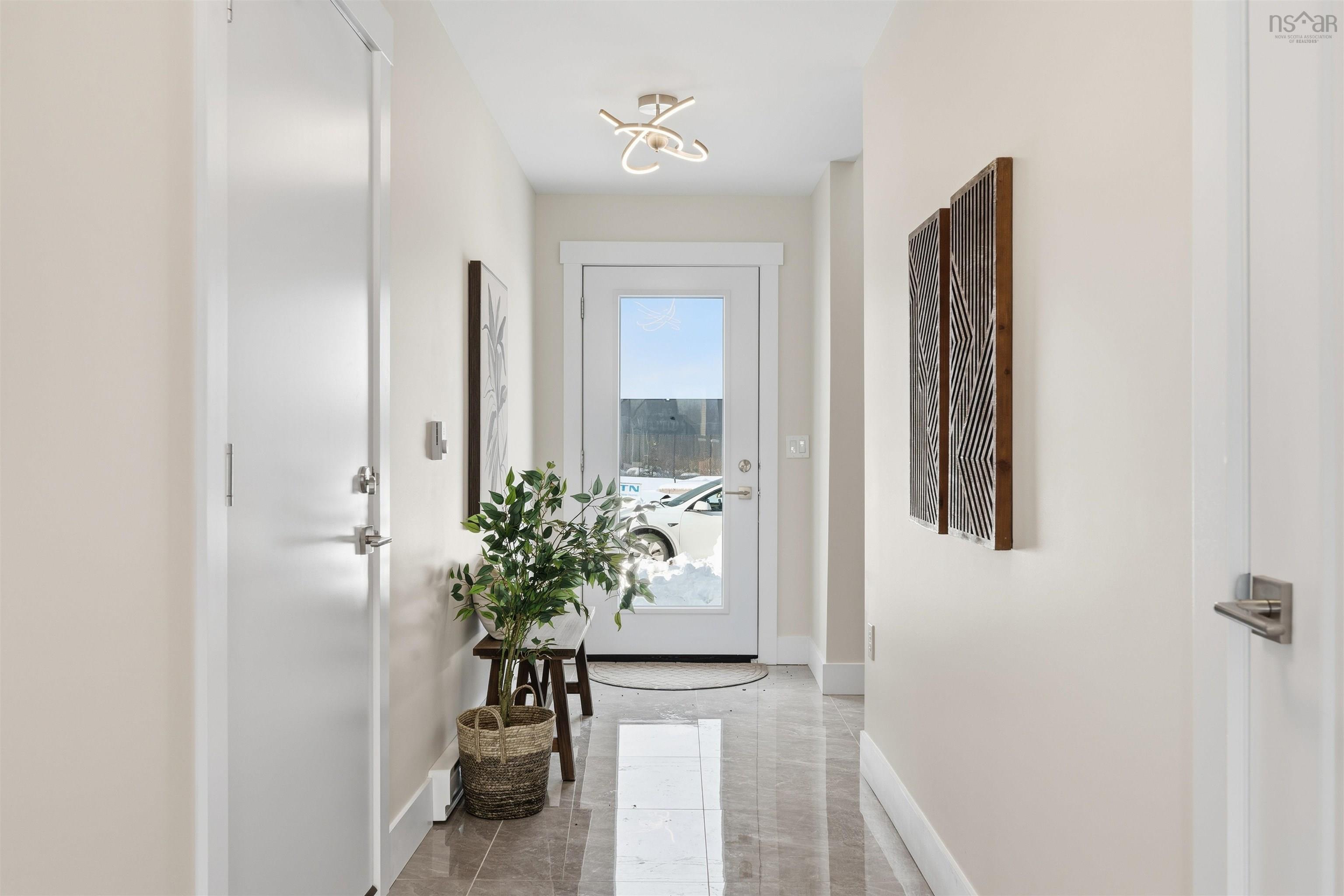 $689,900.00: 25 Zeppelin Crescent, Beechville