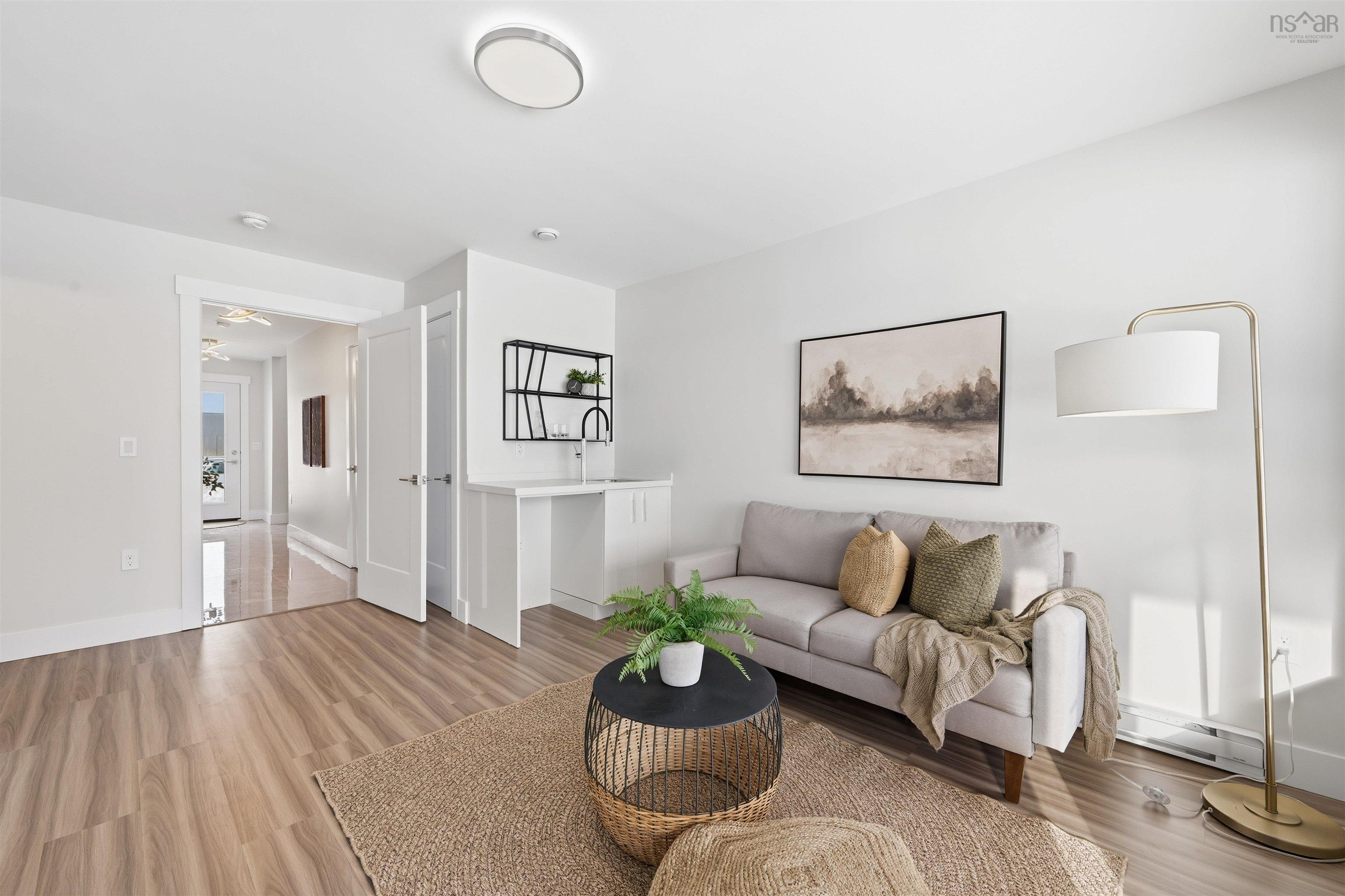 $689,900.00: 25 Zeppelin Crescent, Beechville