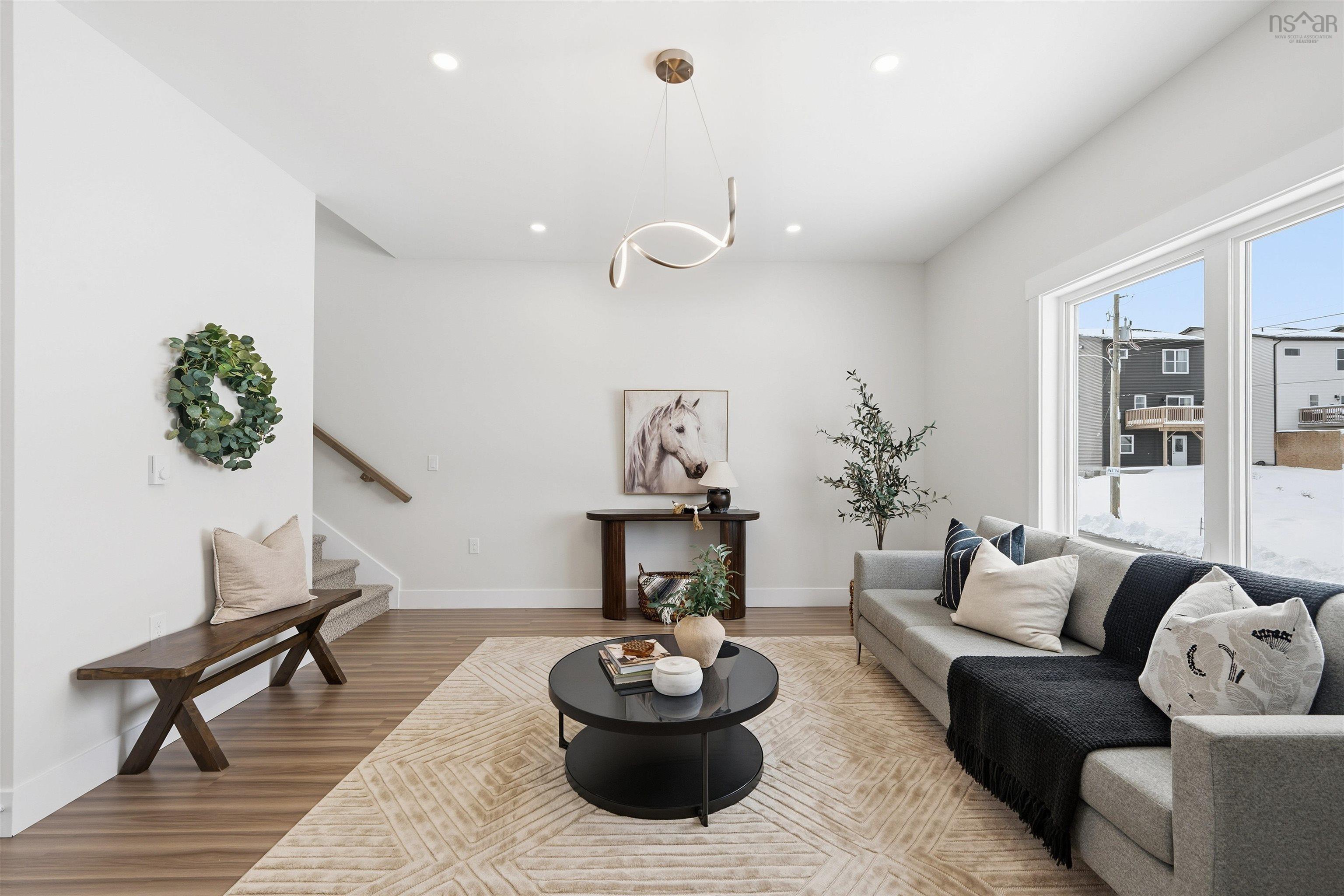 $689,900.00: 25 Zeppelin Crescent, Beechville