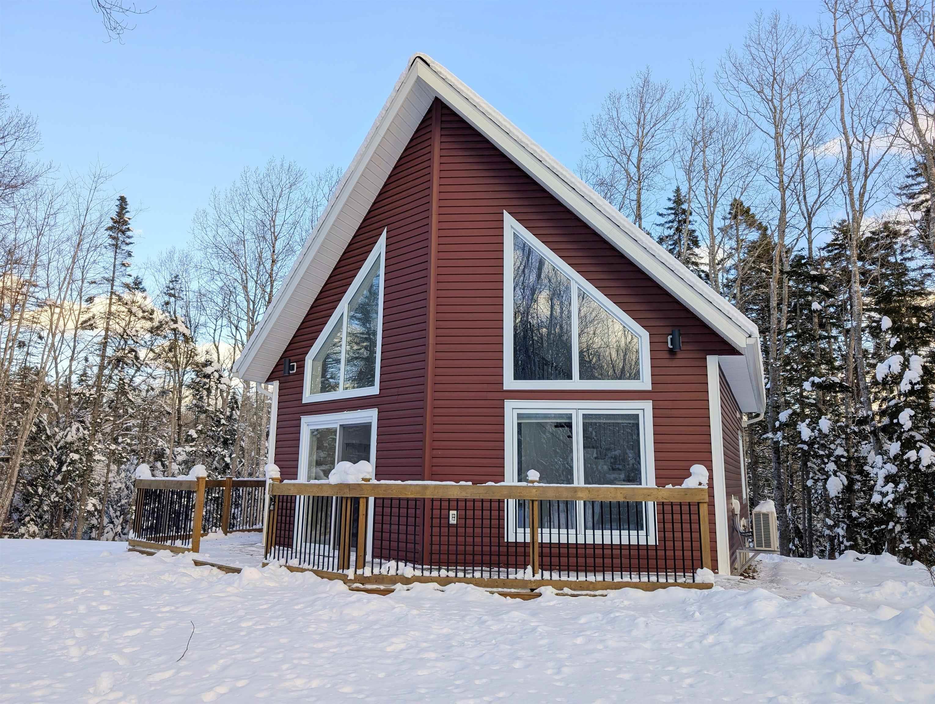 $395,500.00: 910 Grand Pre Road, Wallbrook