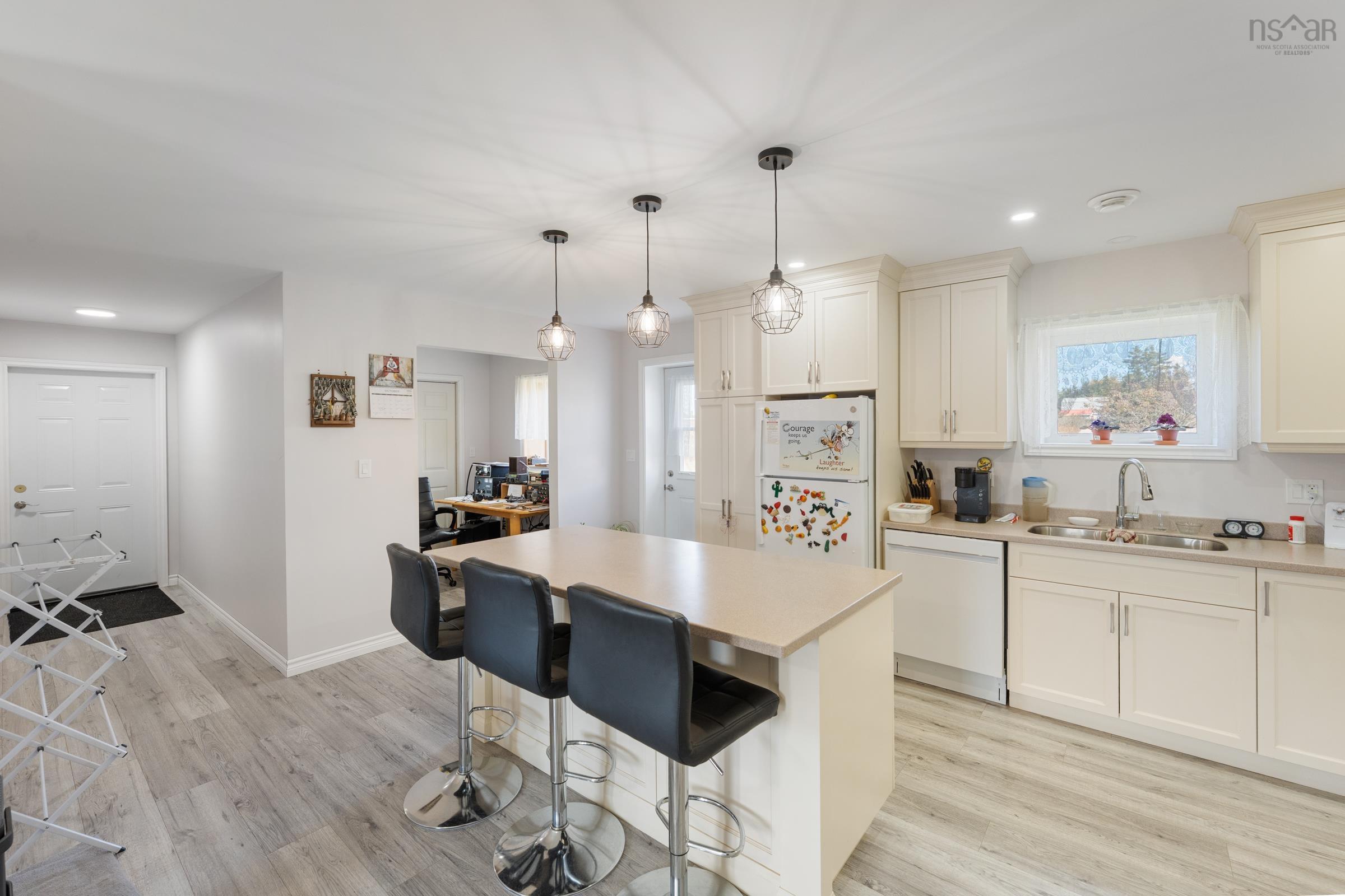 $379,900.00: 12 Bear Cove Road, St. Alphonse