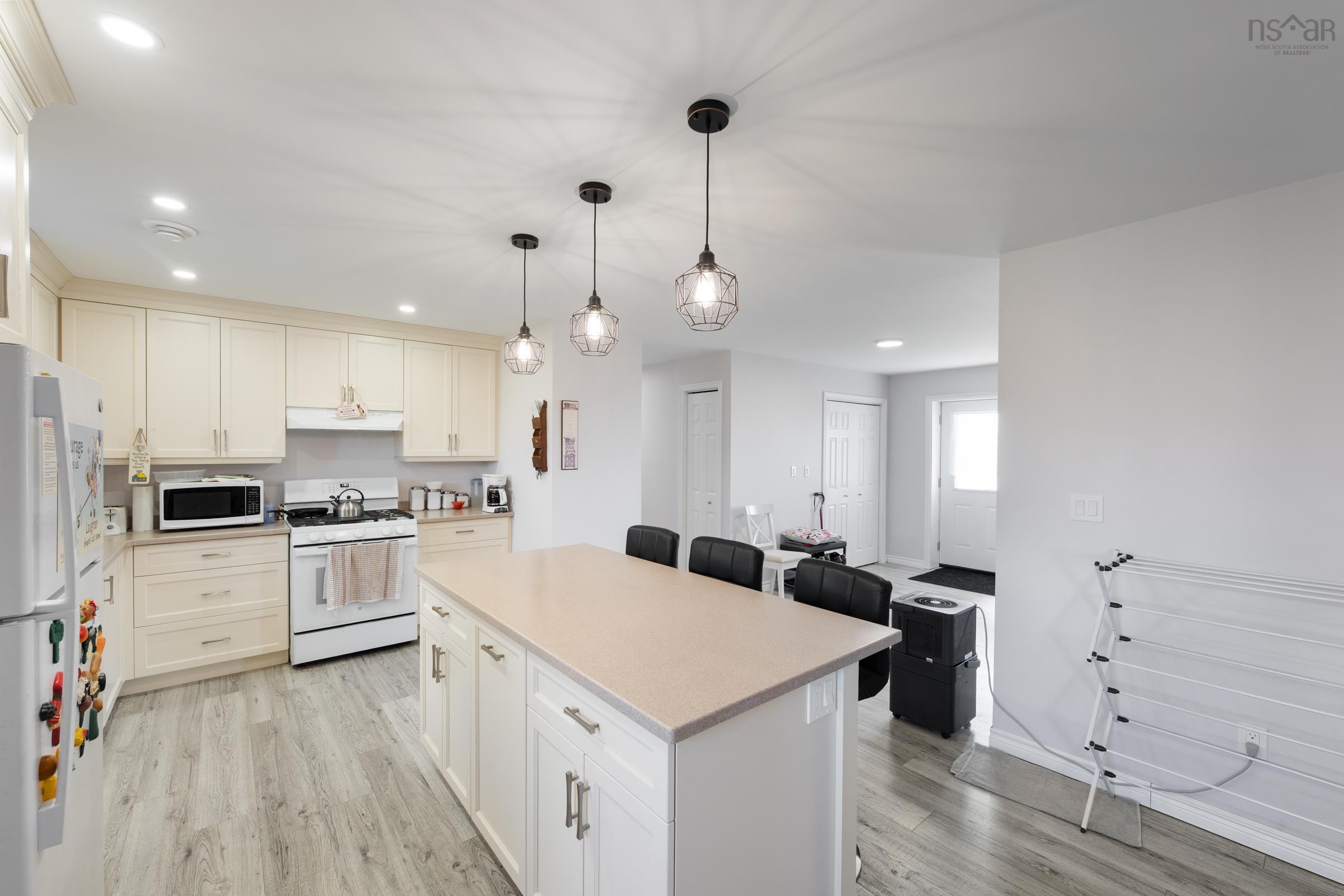 $379,900.00: 12 Bear Cove Road, St. Alphonse