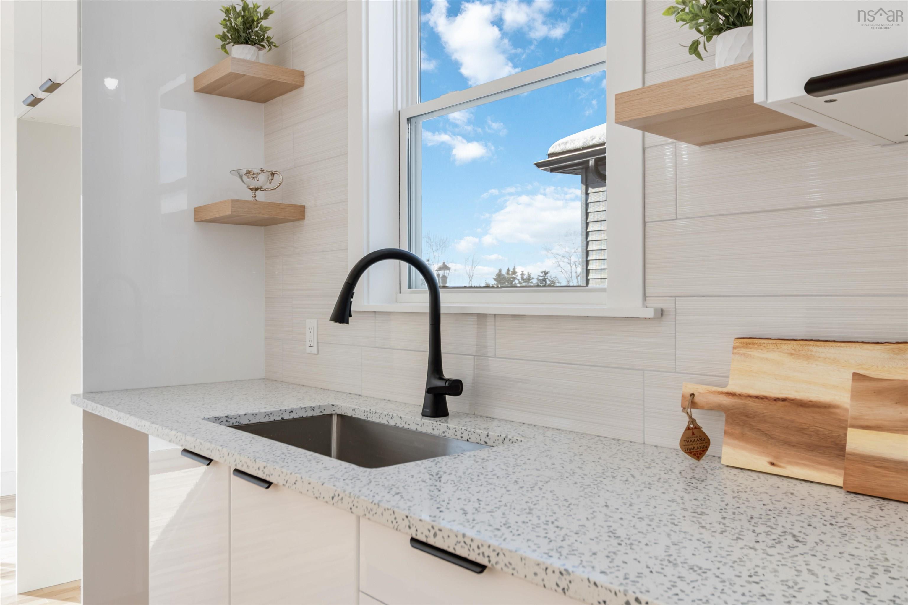 $730,000.00: 164 Provence Way, Timberlea