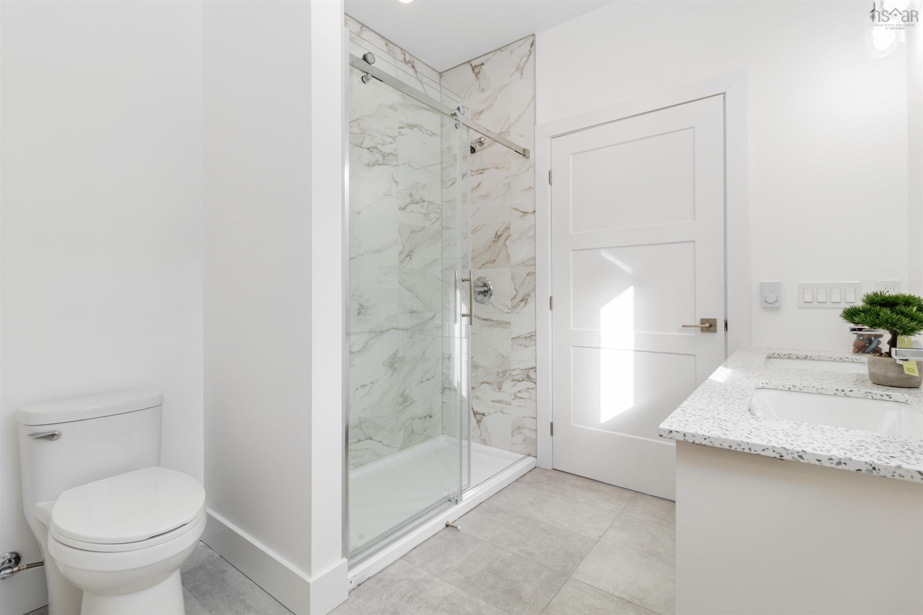 $730,000.00: 164 Provence Way, Timberlea