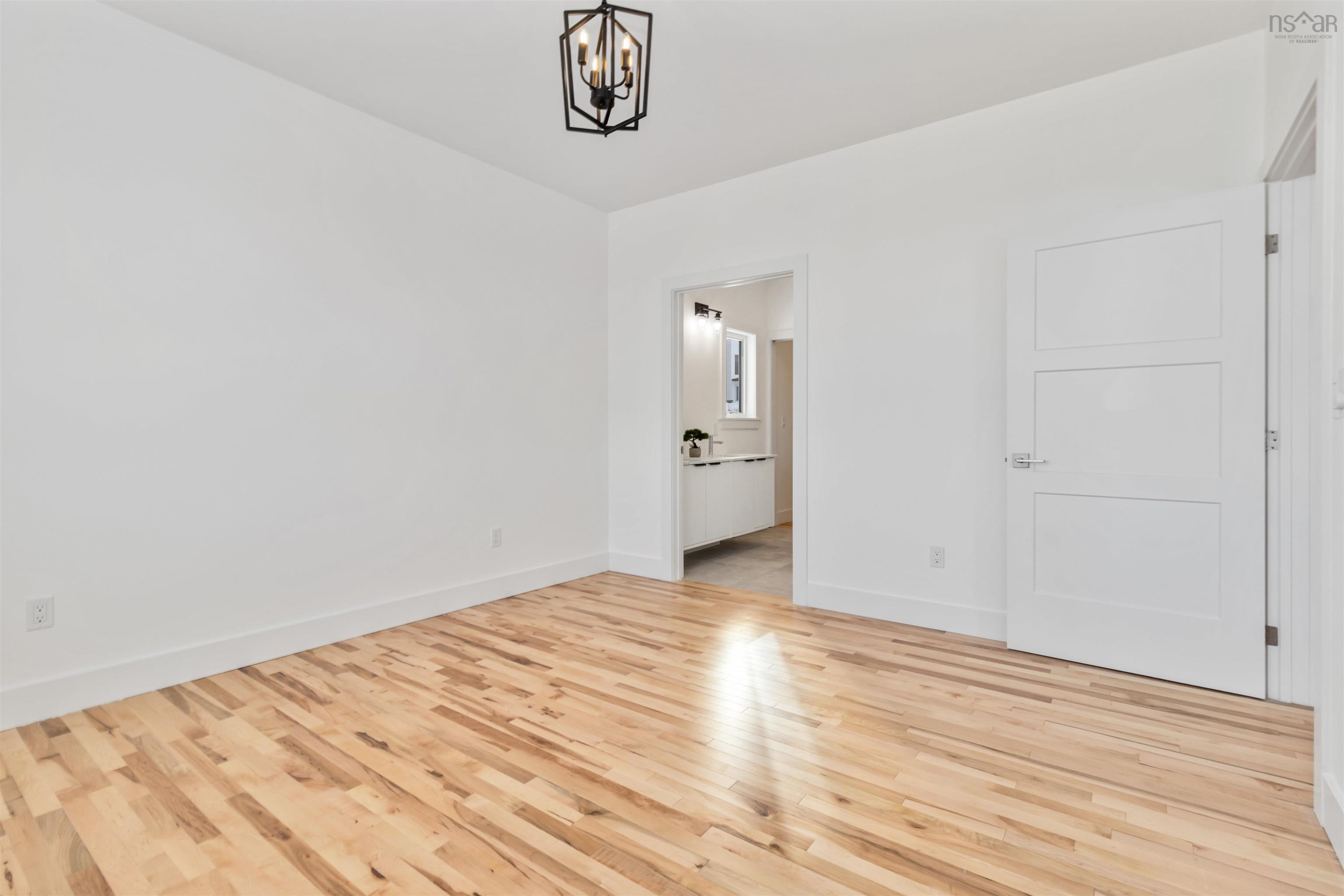 $730,000.00: 164 Provence Way, Timberlea