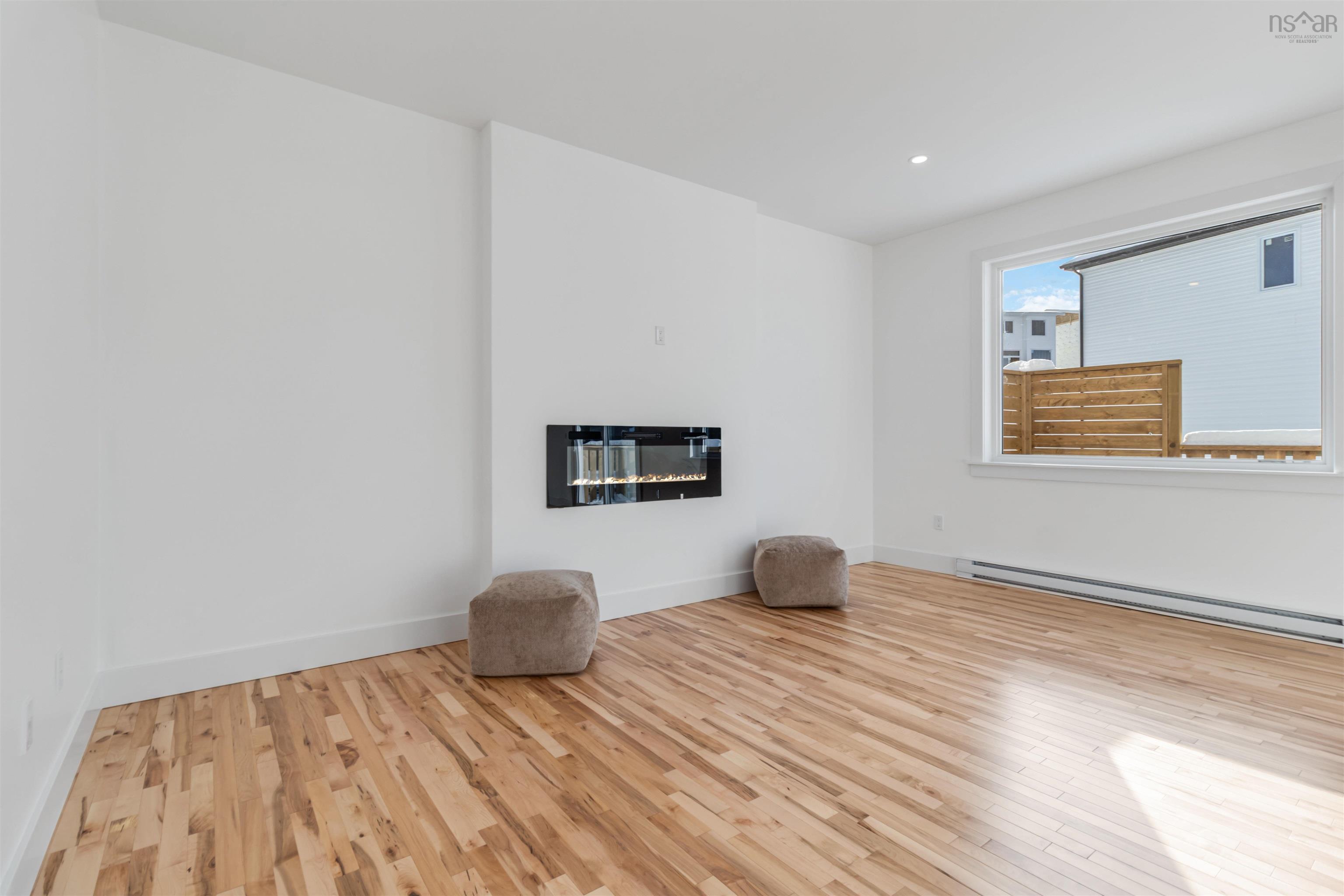 $730,000.00: 164 Provence Way, Timberlea