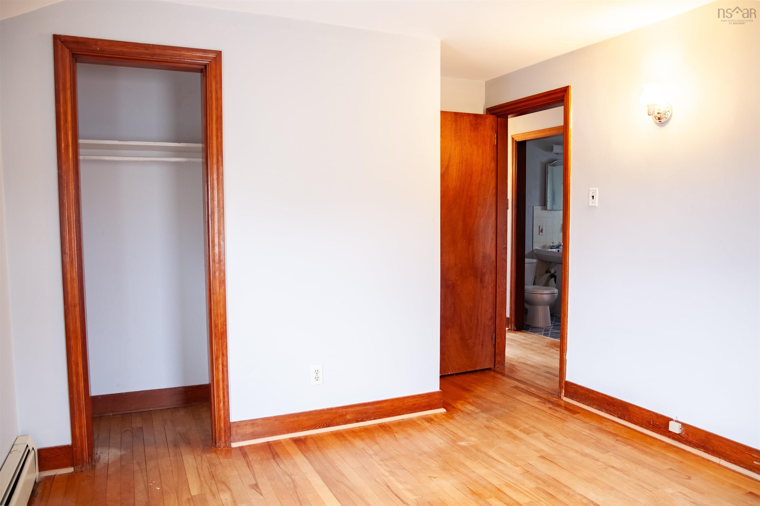 $479,000.00: 214 Main Street, Dartmouth