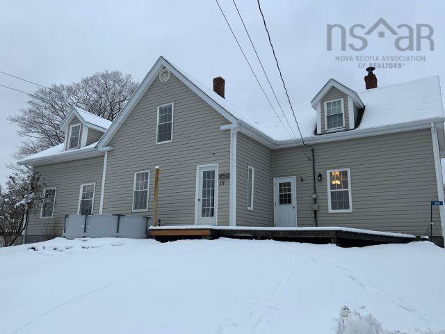 $359,000.00: 29 Buckley Simpson Drive, Boylston