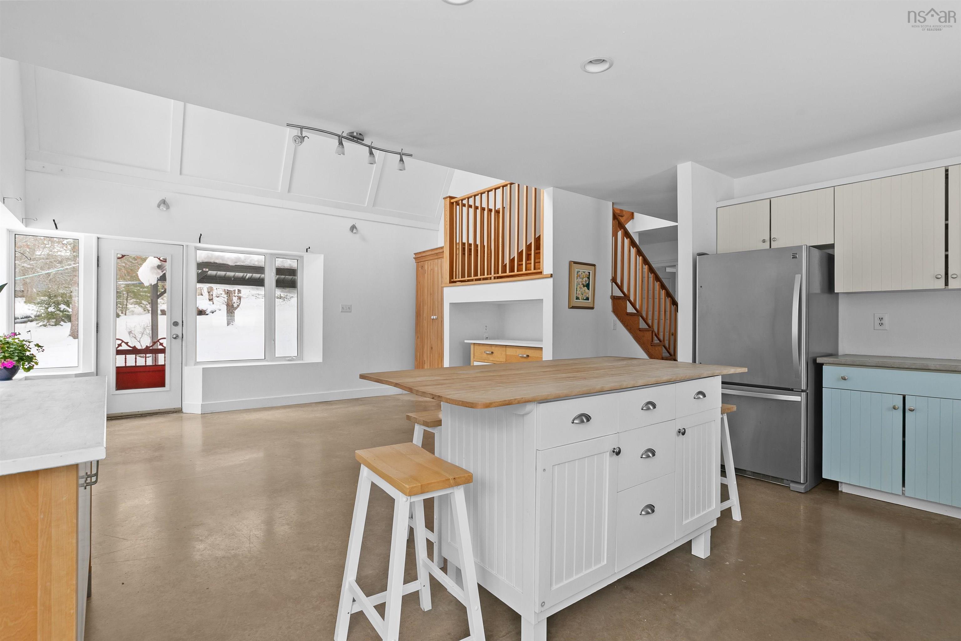 $525,000.00: 21 Long Hill Road, Mahone Bay