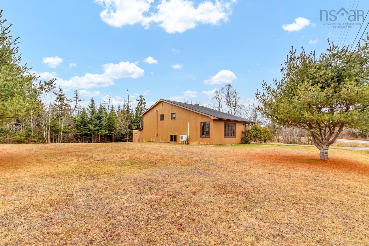 1 Corrie Lane, West Porters Lake, NS (MLS 202601342)