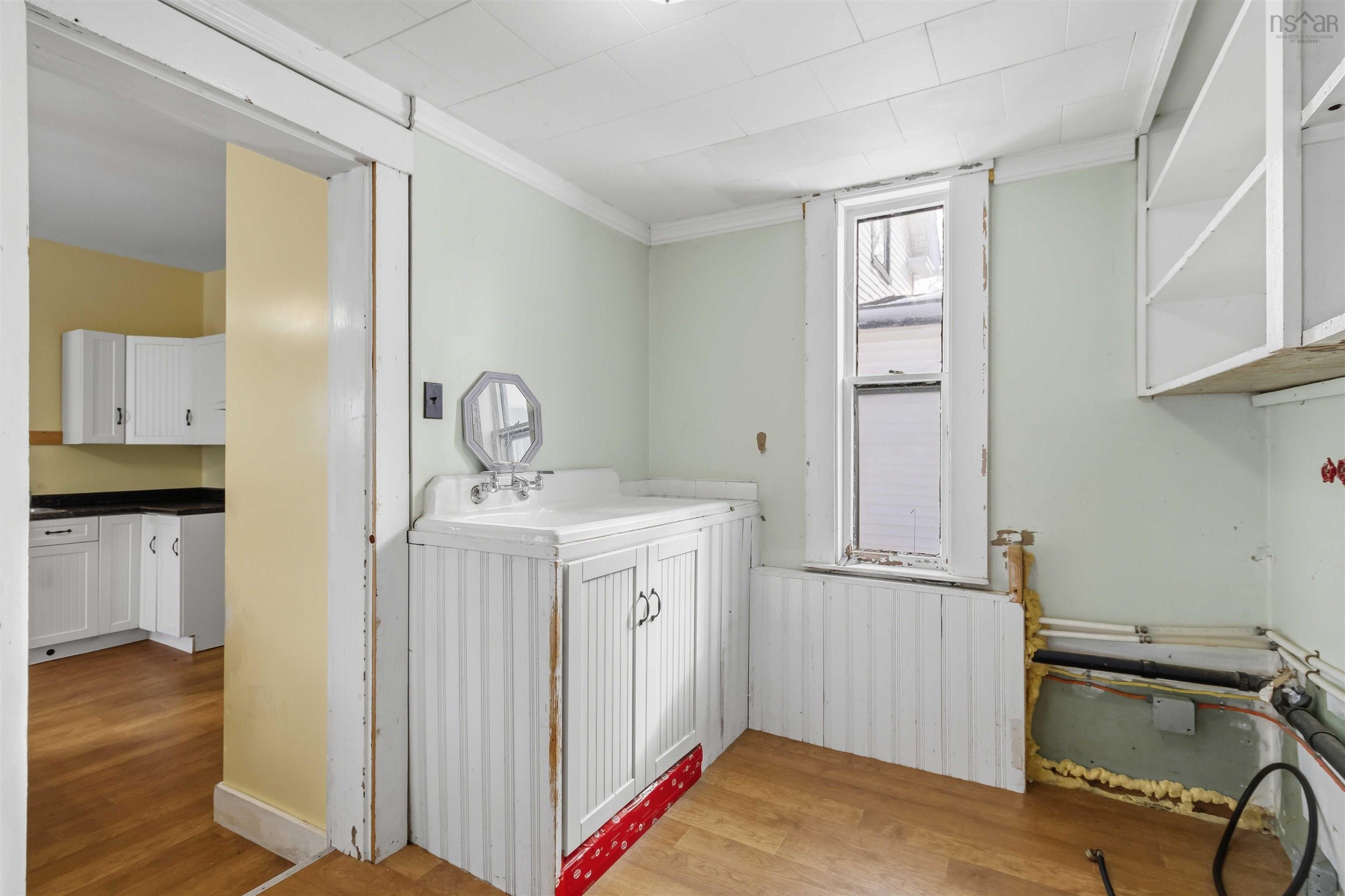 $259,900.00: 101 PLEASANT Street, Bridgewater