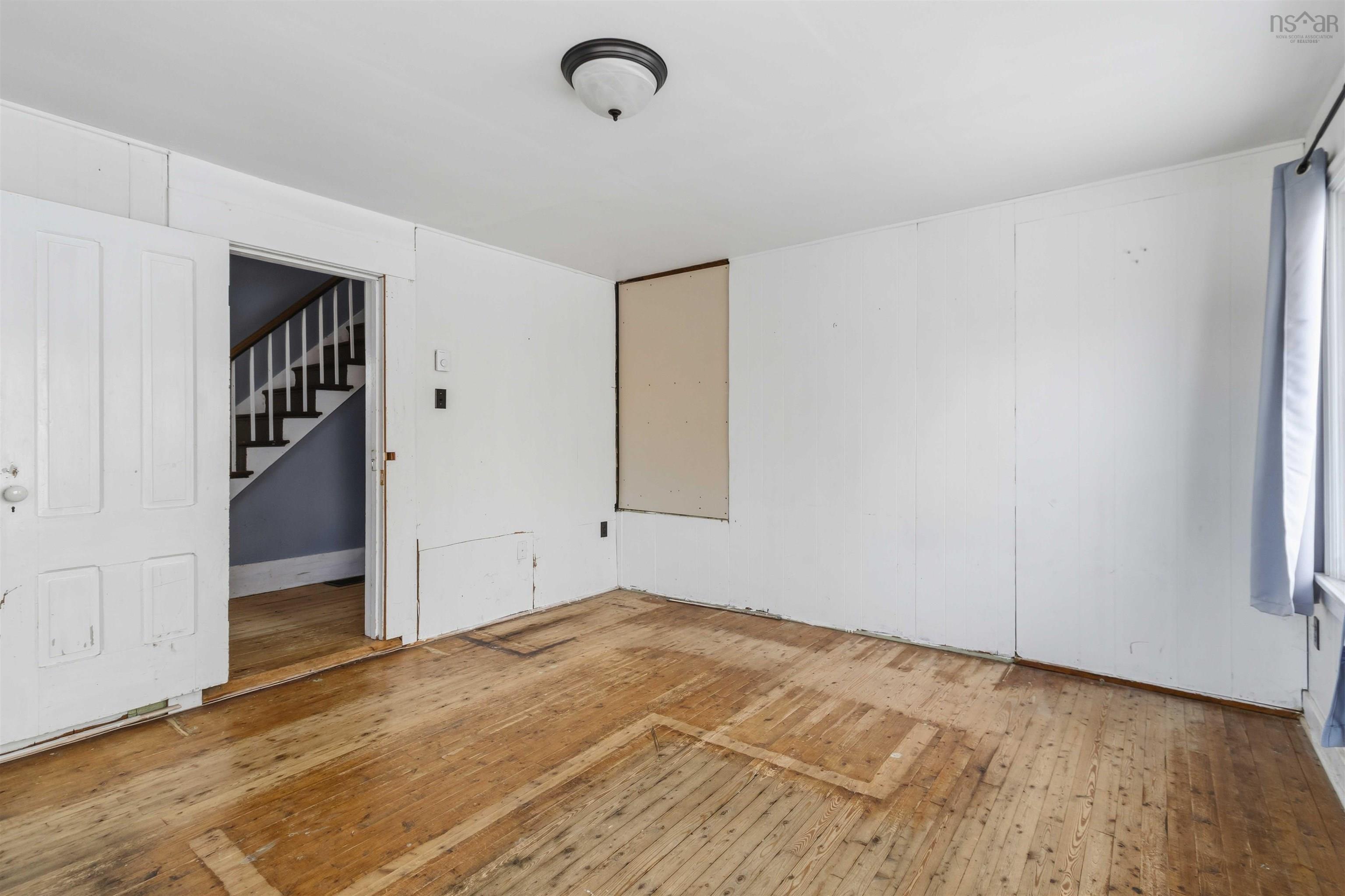 $259,900.00: 101 PLEASANT Street, Bridgewater