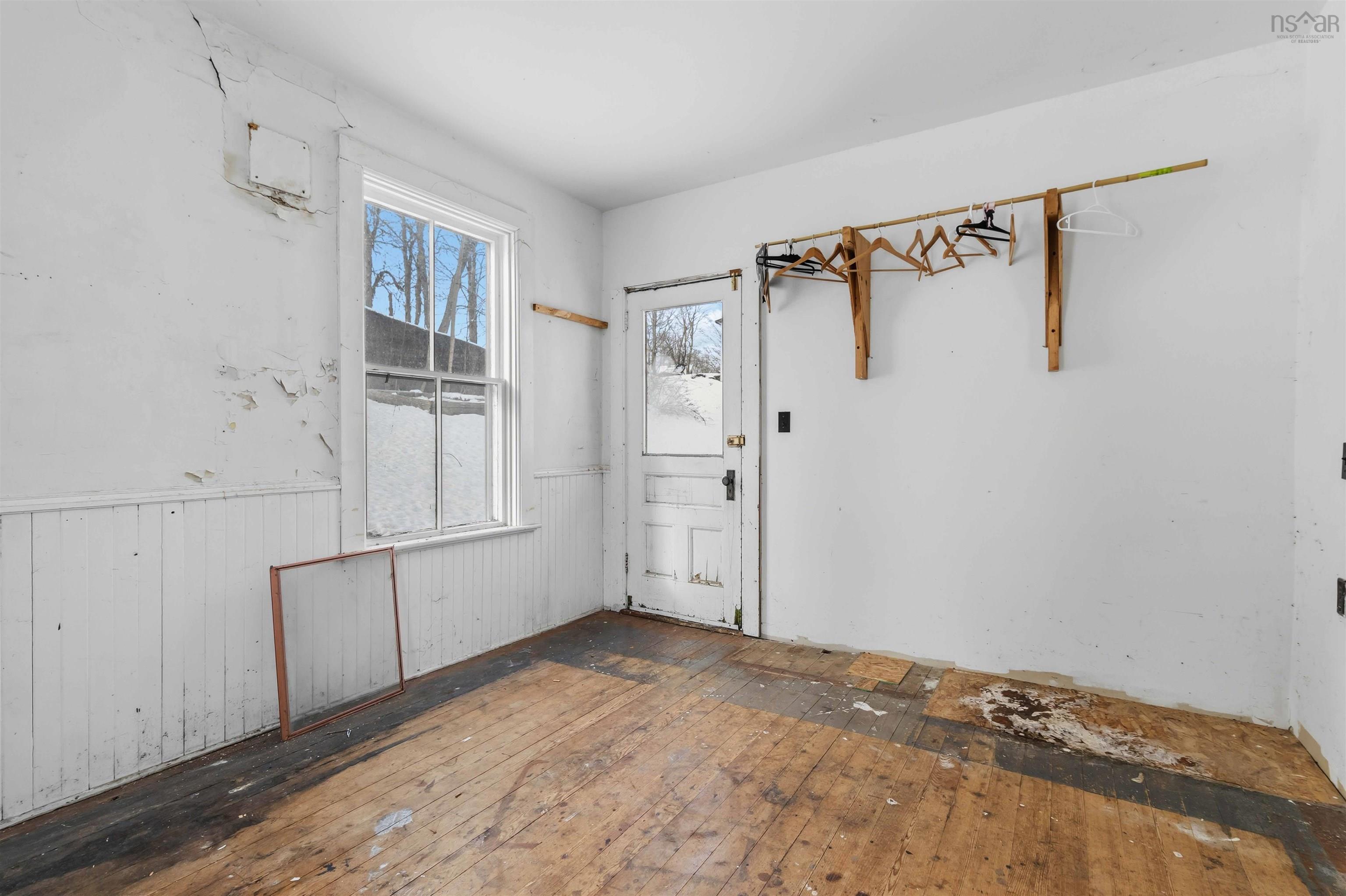 $259,900.00: 101 PLEASANT Street, Bridgewater