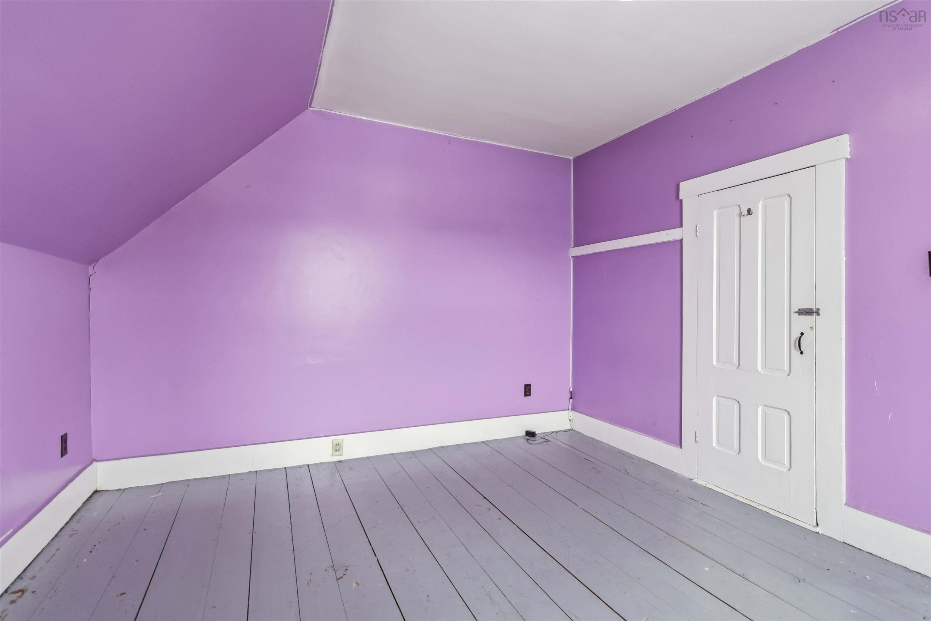 $259,900.00: 101 PLEASANT Street, Bridgewater