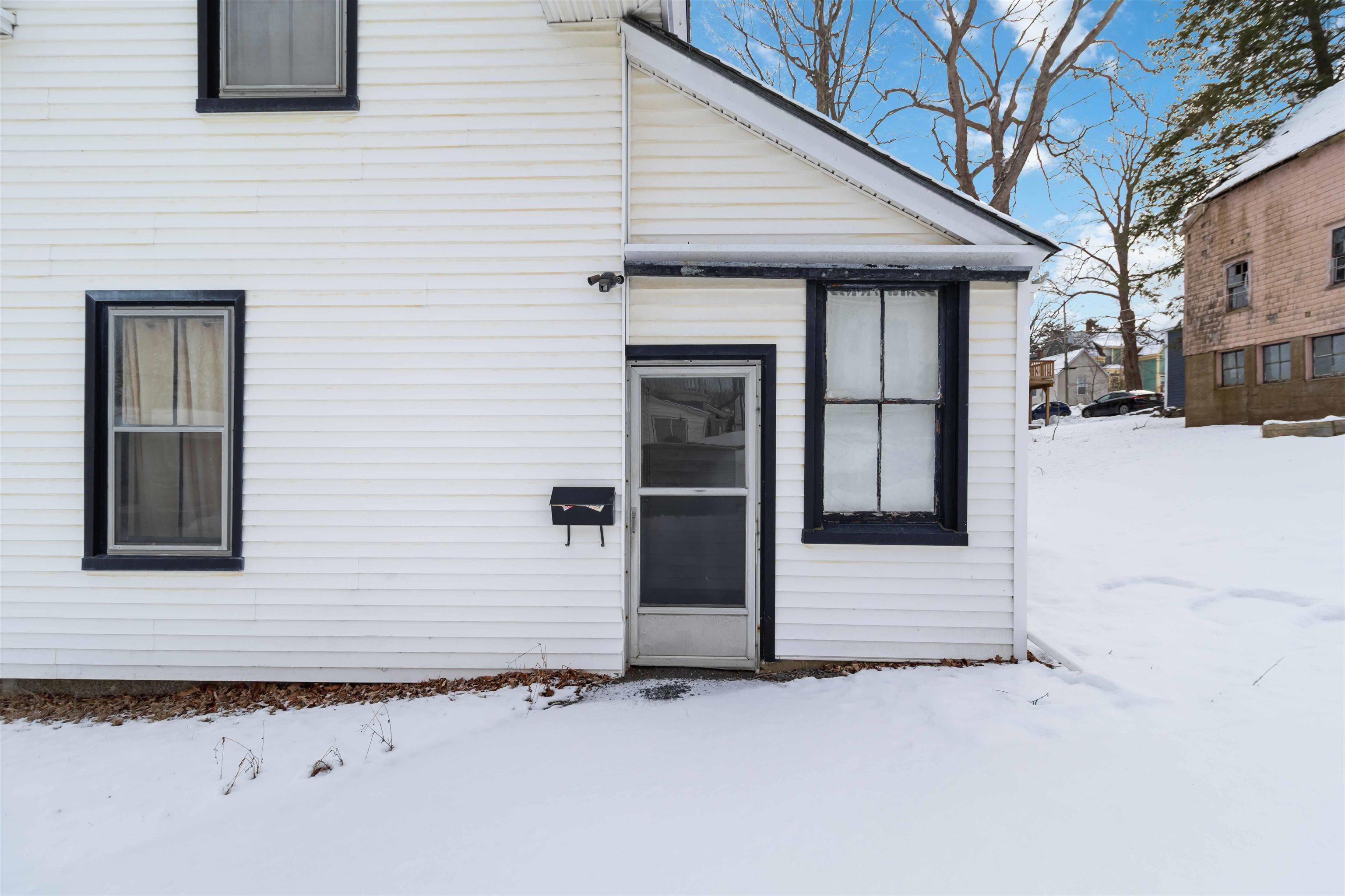 $259,900.00: 101 PLEASANT Street, Bridgewater