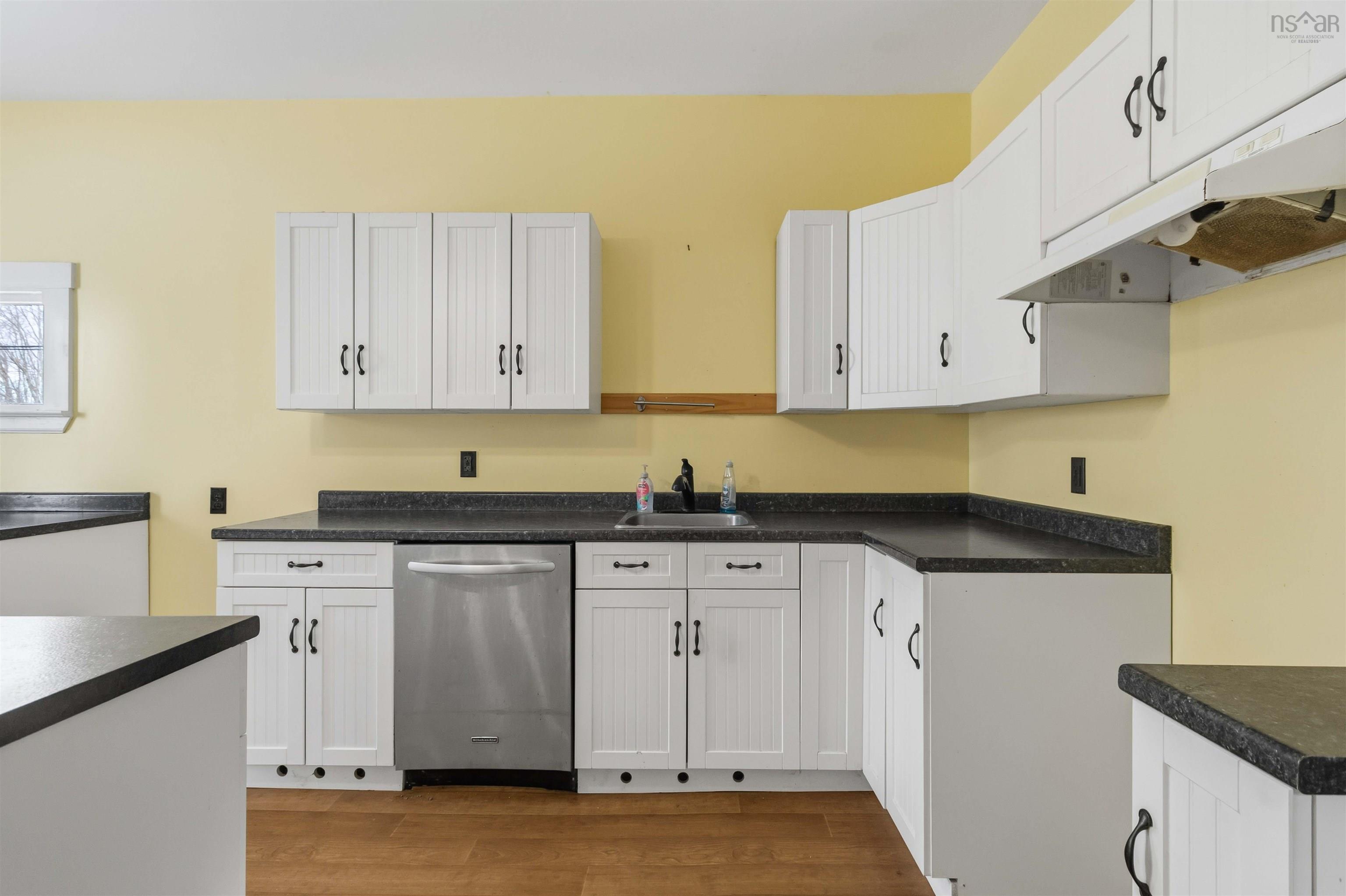 $259,900.00: 101 PLEASANT Street, Bridgewater