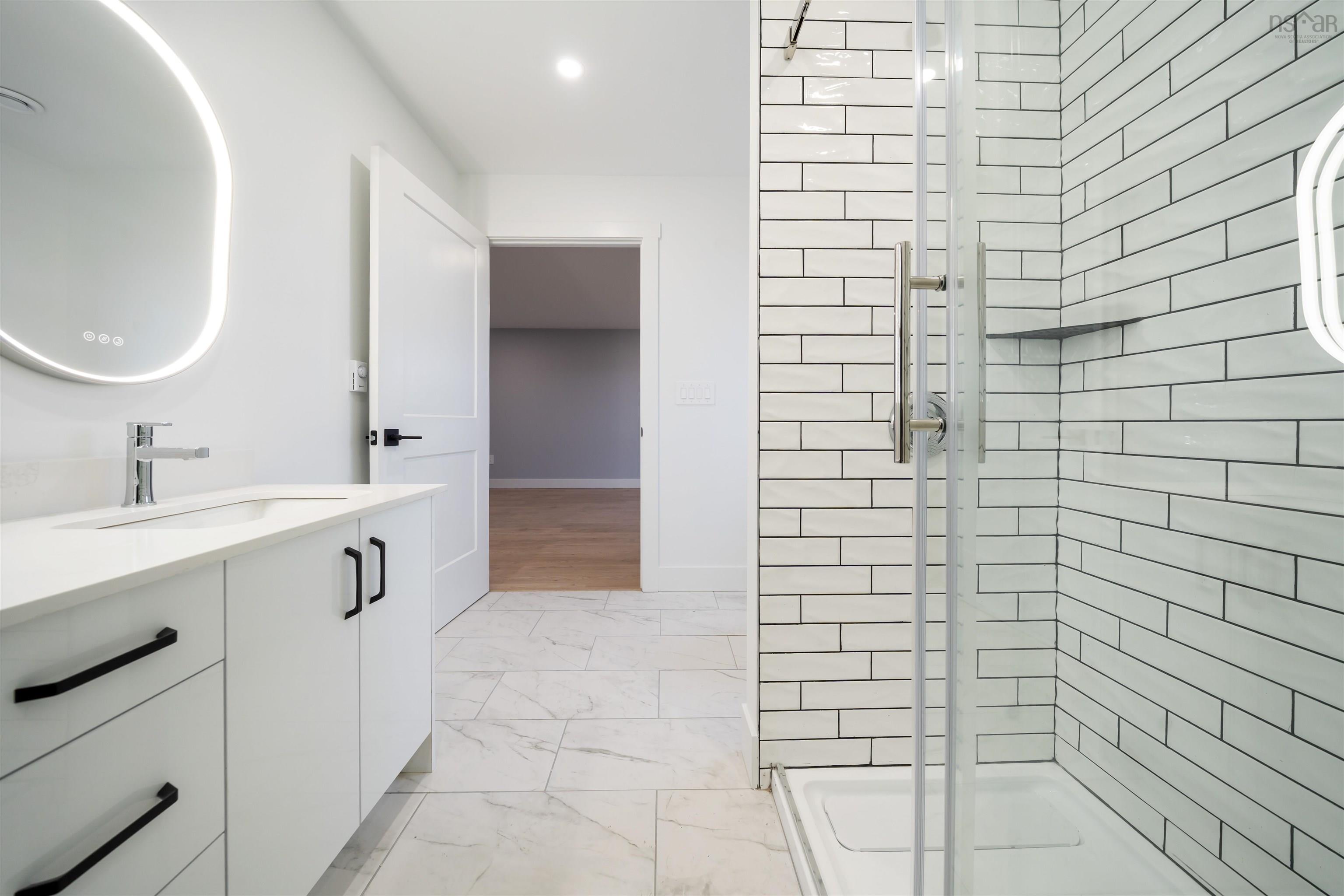 $749,900.00: 32 Brianna Drive, Lantz