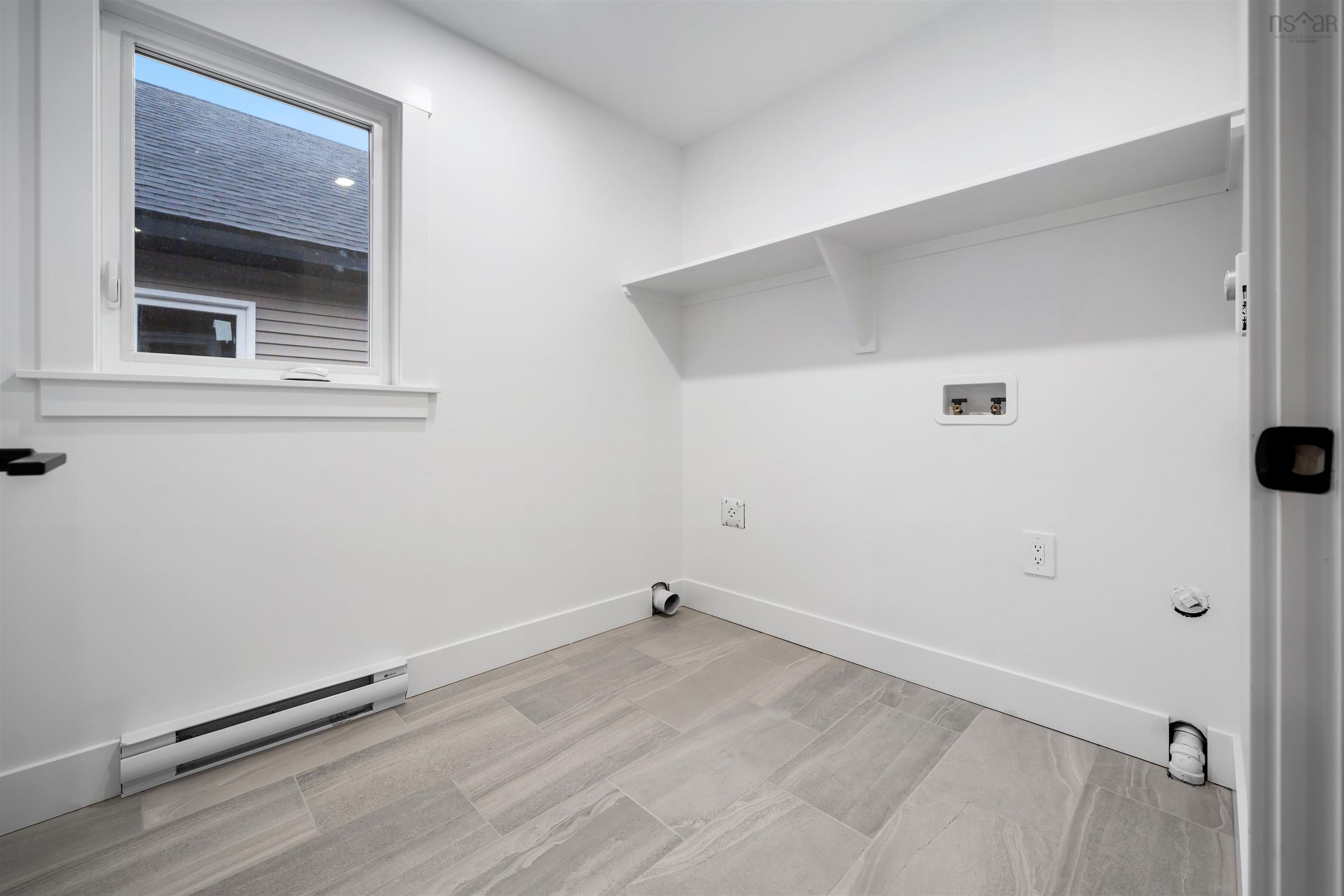 $749,900.00: 32 Brianna Drive, Lantz