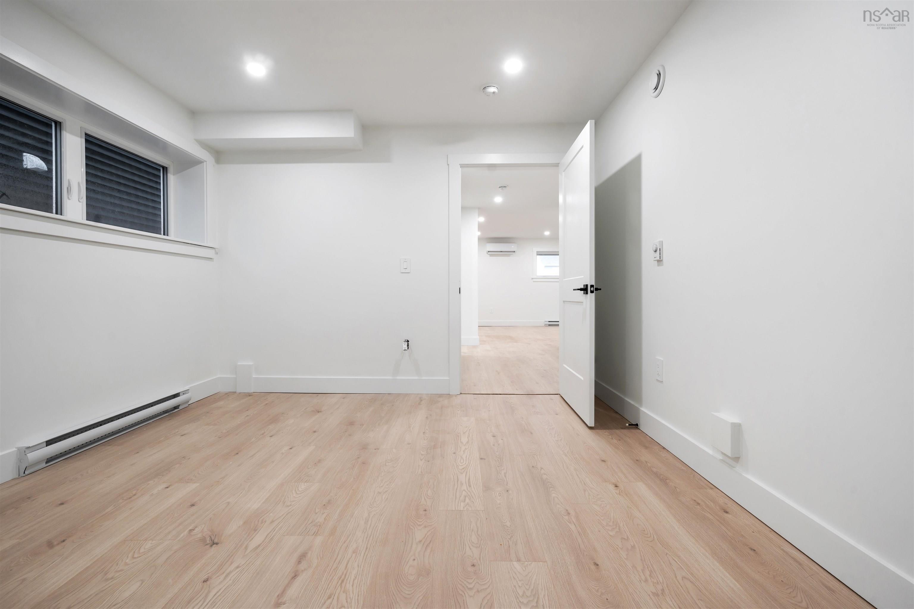 $749,900.00: 32 Brianna Drive, Lantz