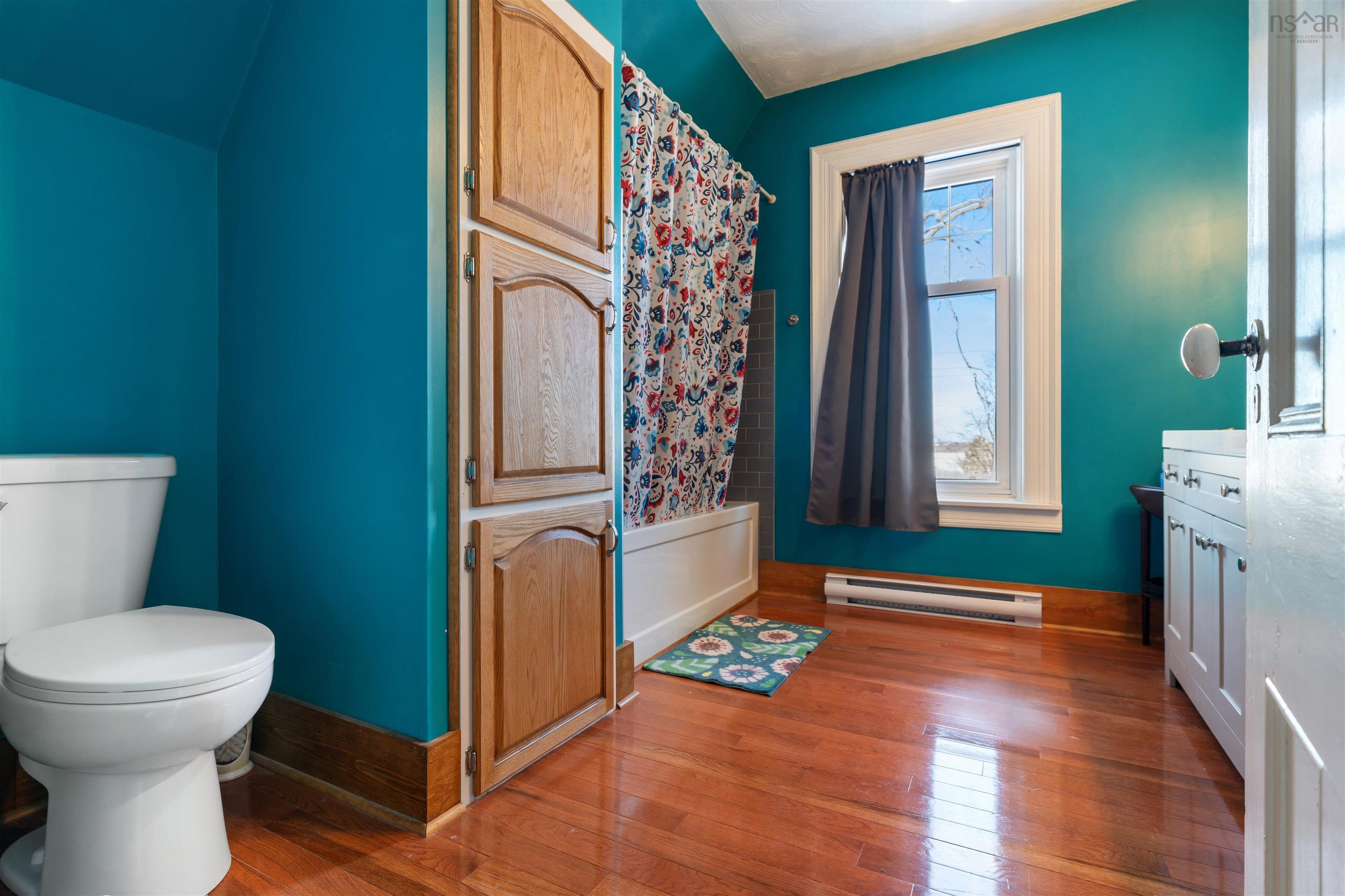 $284,900.00: 251 Victoria Street E, Amherst