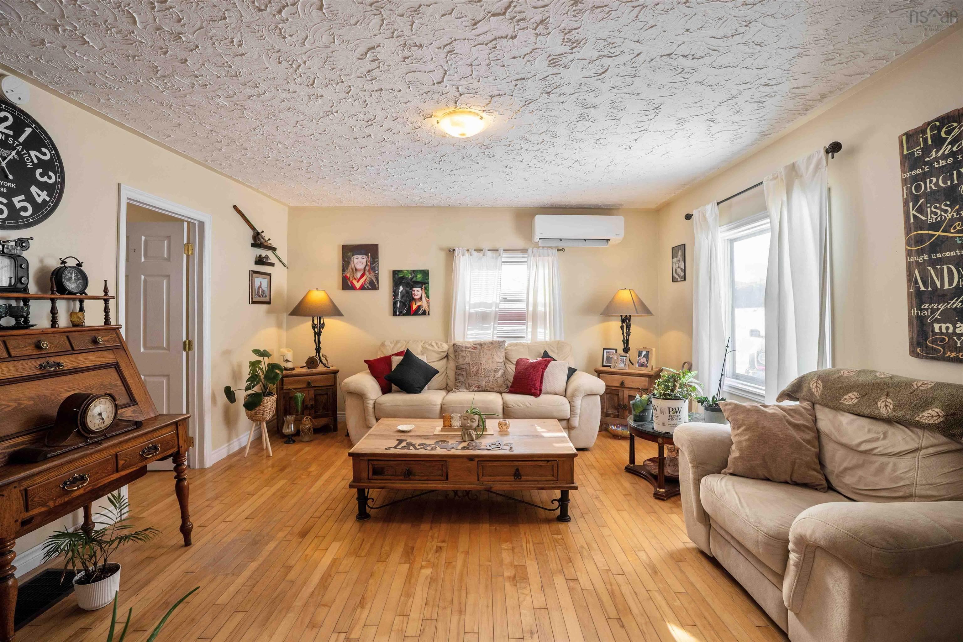 $479,000.00: 1258 Pereau Road, Upper Pereau