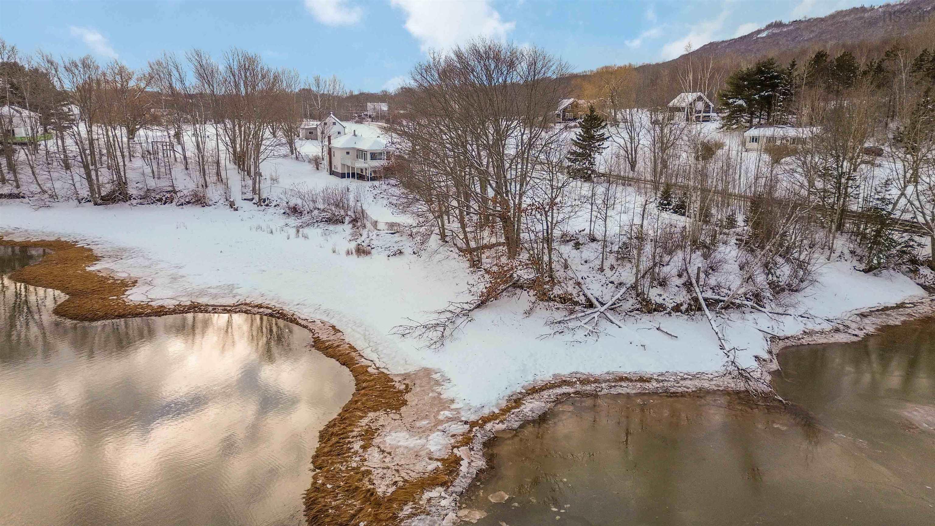 $479,000.00: 1258 Pereau Road, Upper Pereau