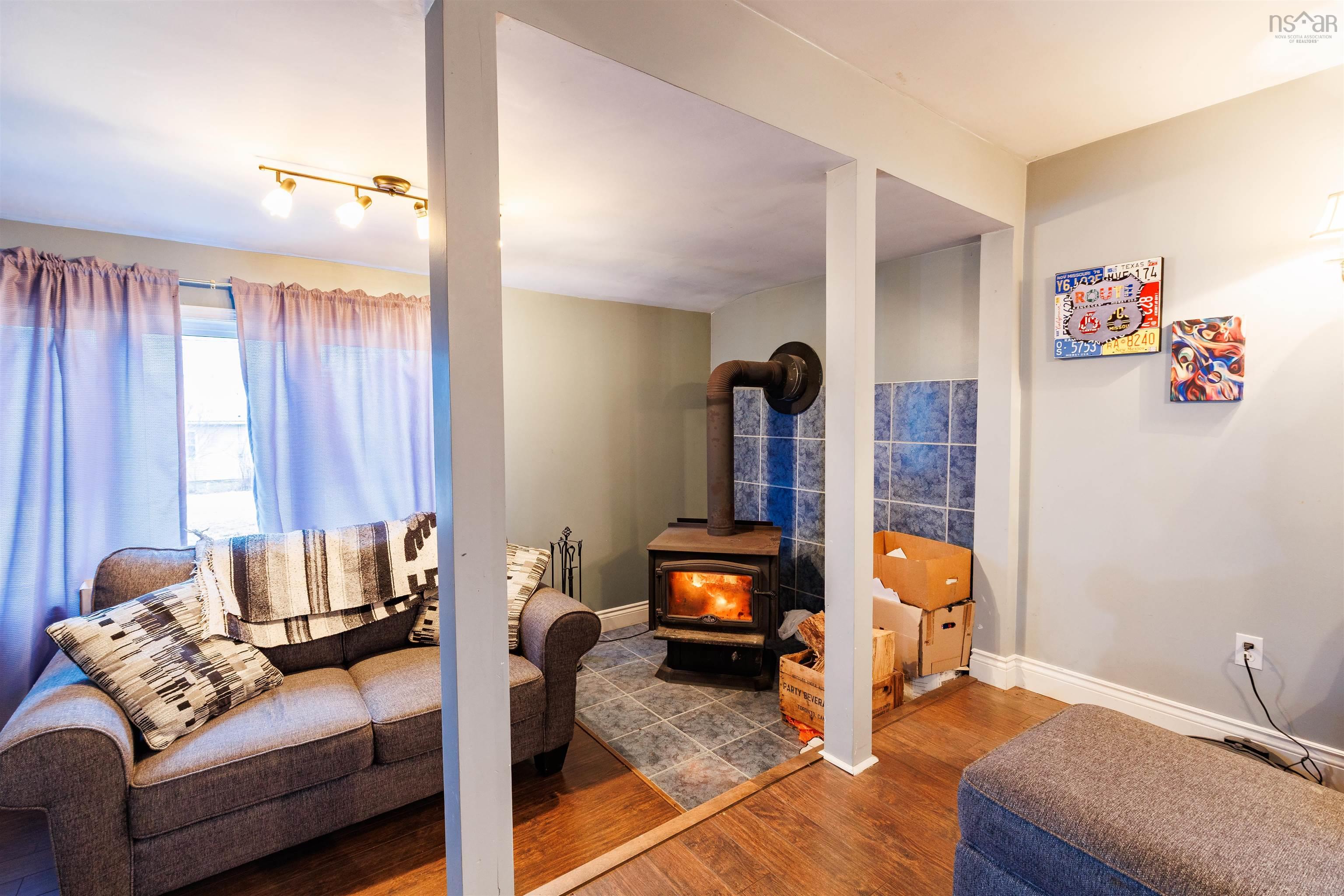 $199,900.00: 3960 Highway 3, Lower Argyle