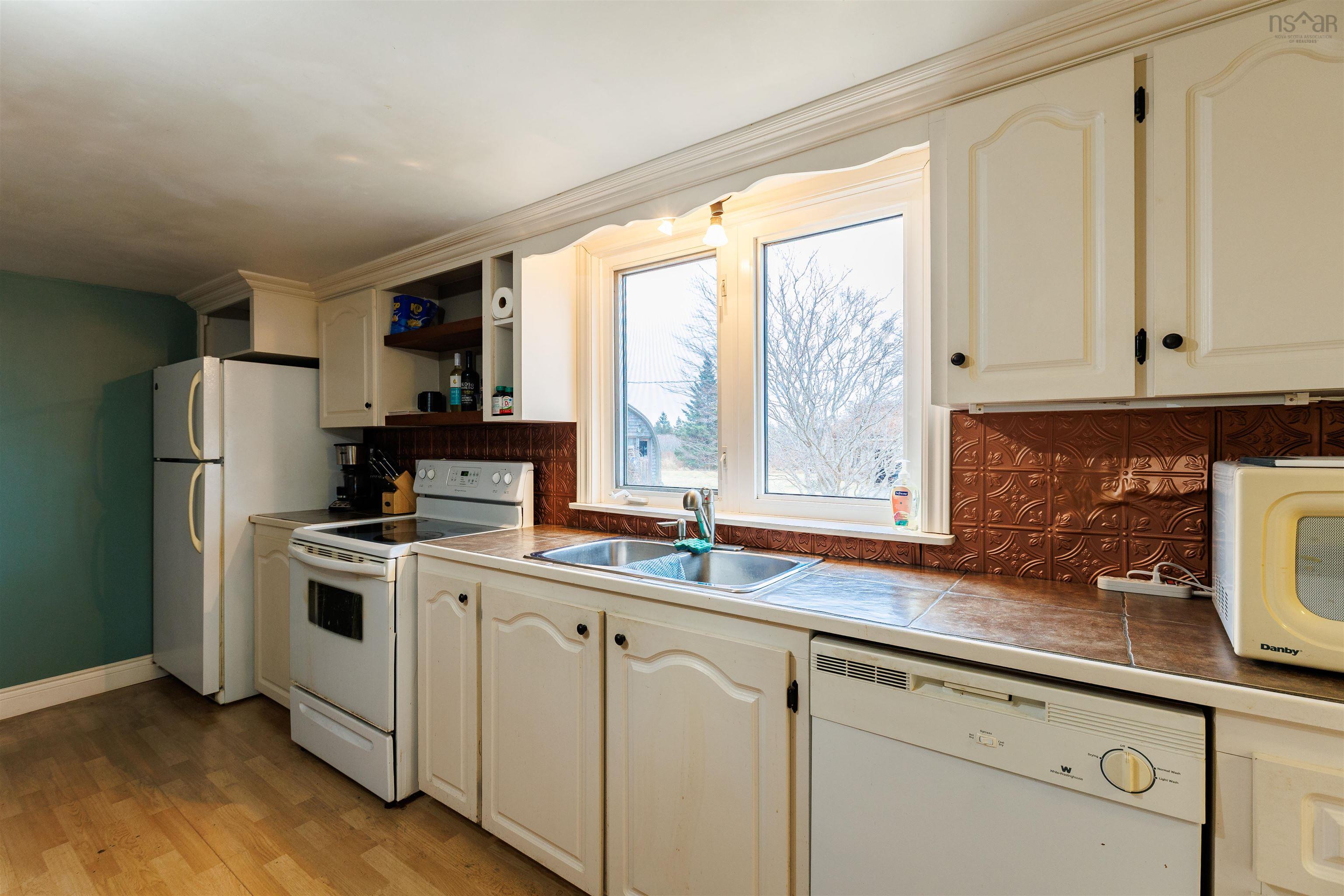 $199,900.00: 3960 Highway 3, Lower Argyle